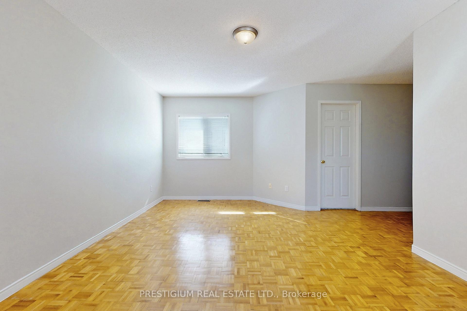 Photo 18 of 31 Meadowgrass Crescent, Markham, Legacy — HOMEH