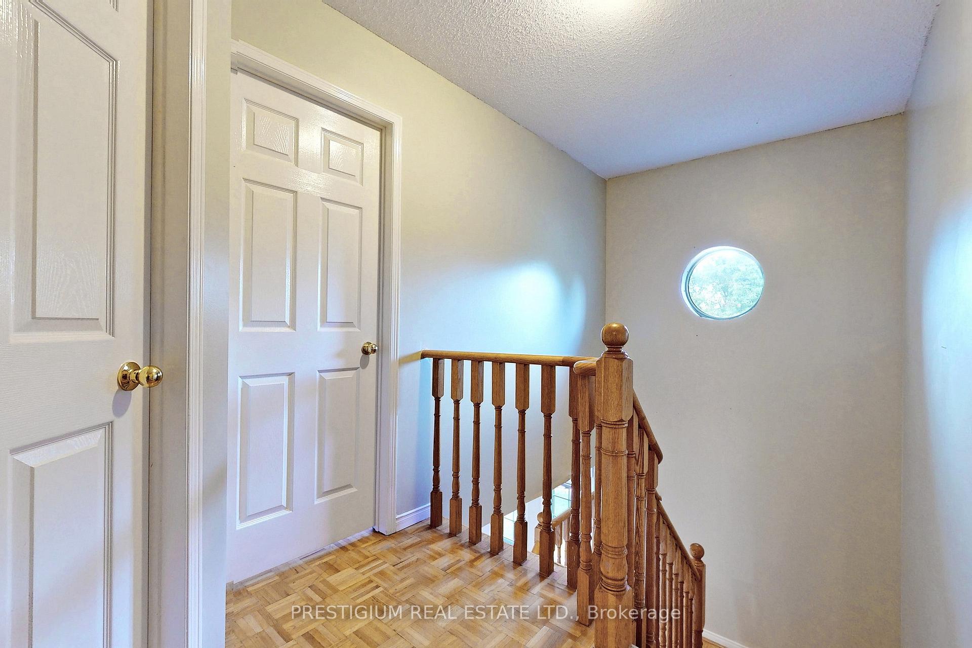 Photo 32 of 31 Meadowgrass Crescent, Markham, Legacy — HOMEH