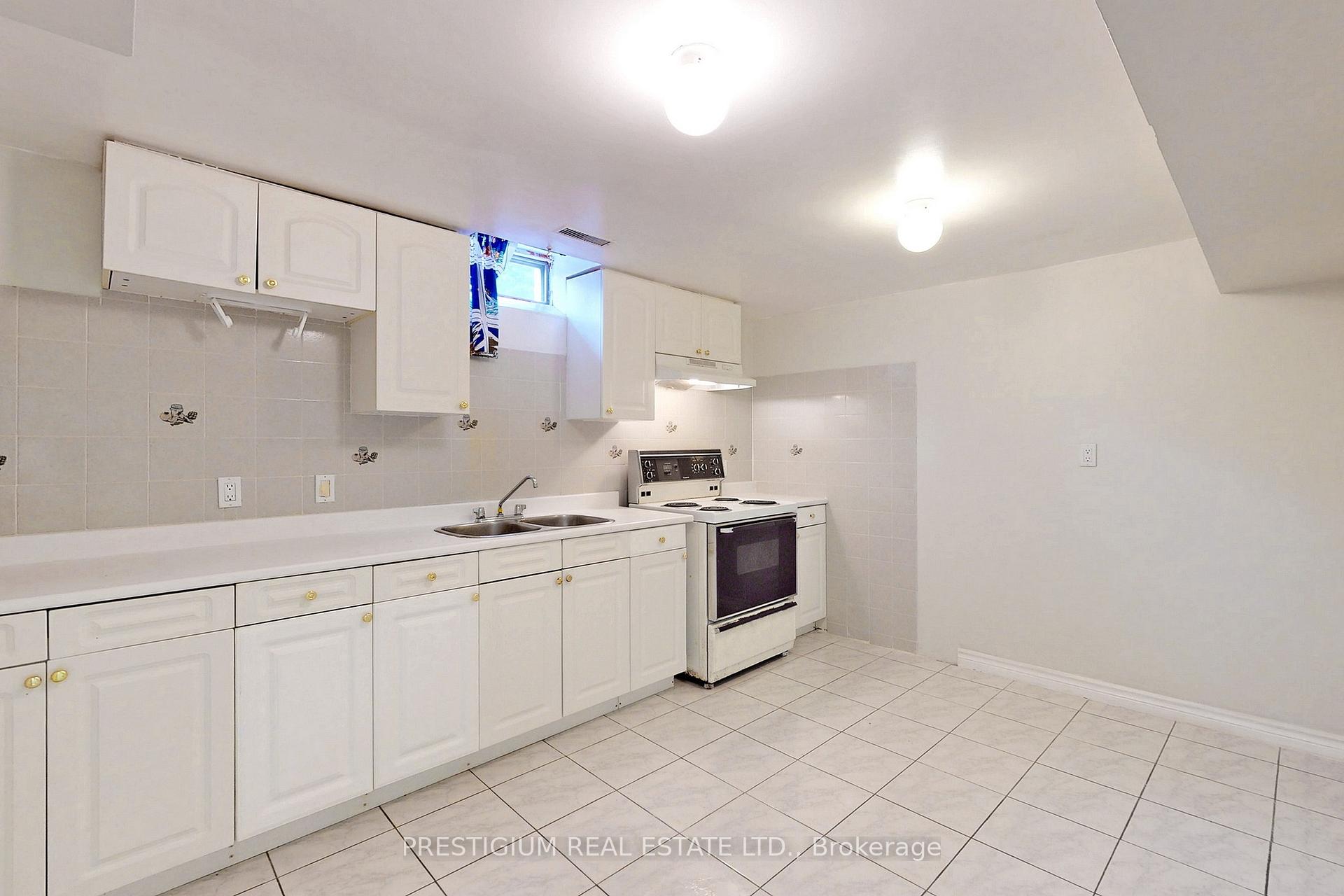 Photo 36 of 31 Meadowgrass Crescent, Markham, Legacy — HOMEH