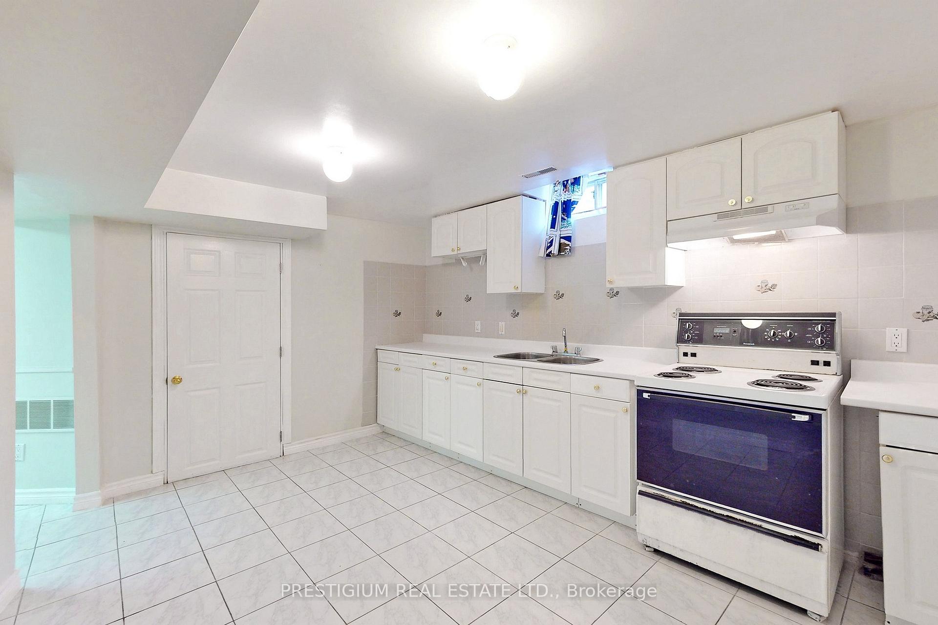 Photo 37 of 31 Meadowgrass Crescent, Markham, Legacy — HOMEH