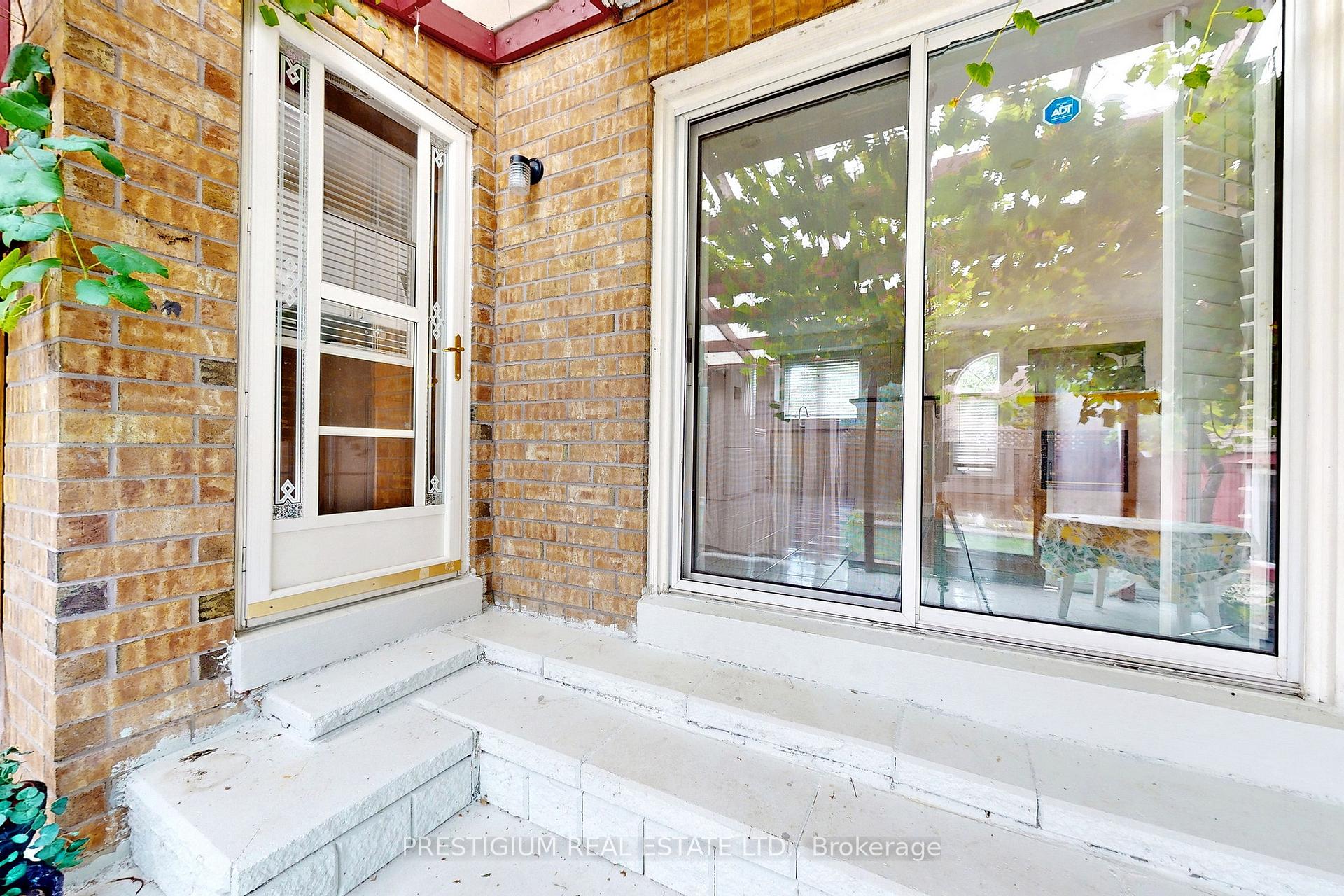 Photo 39 of 31 Meadowgrass Crescent, Markham, Legacy — HOMEH