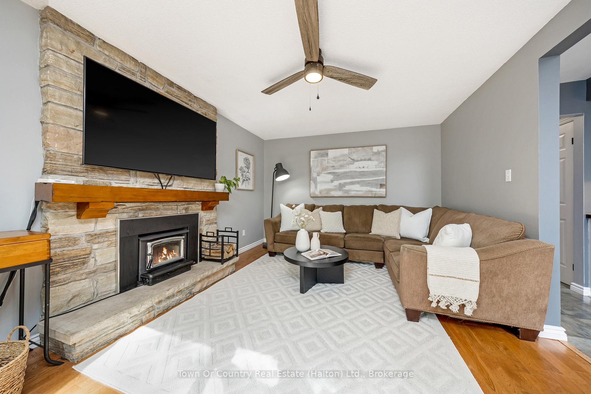 Photo 23 of 472 White Drive, Milton, Timberlea — HOMEH