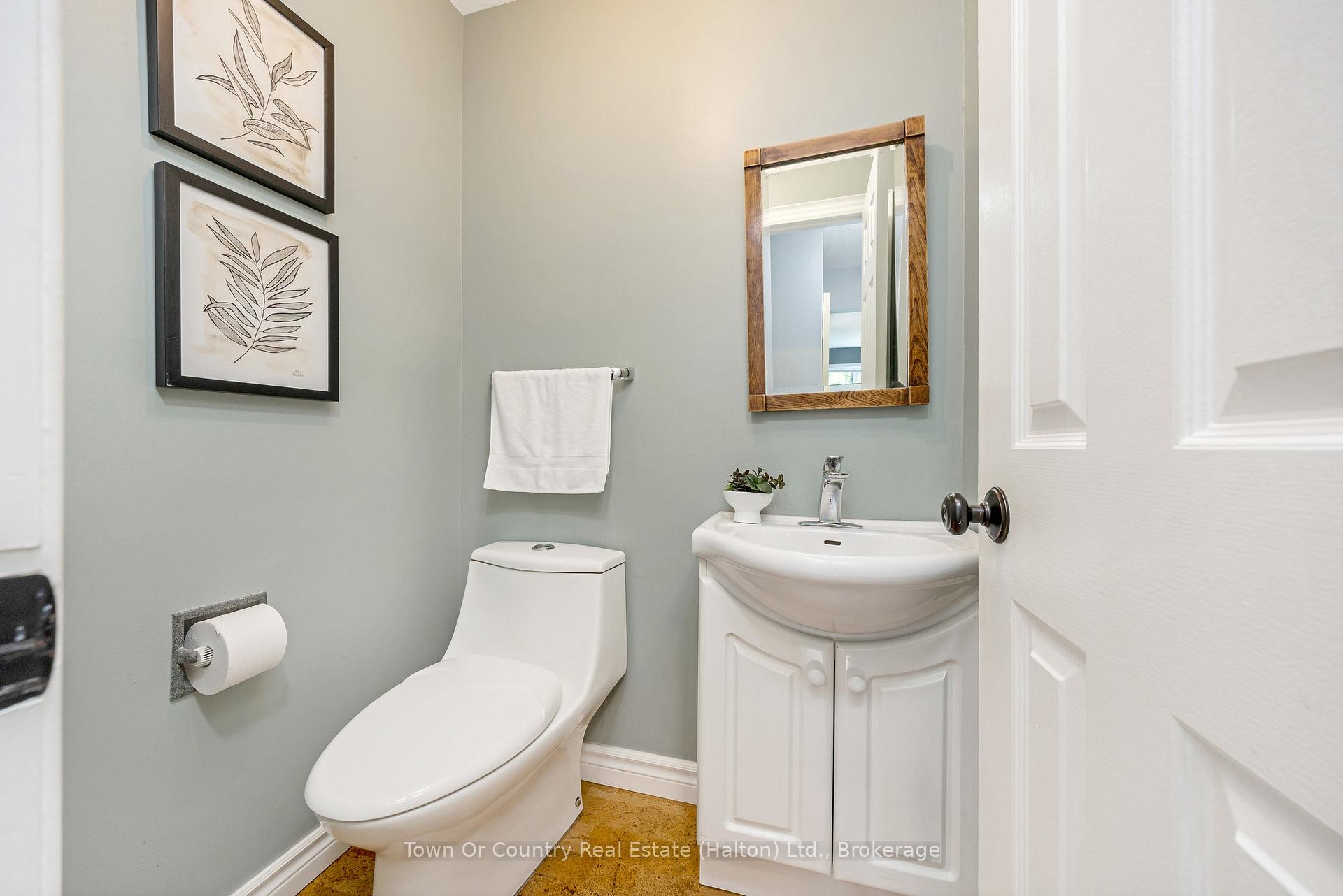 Photo 24 of 472 White Drive, Milton, Timberlea — HOMEH