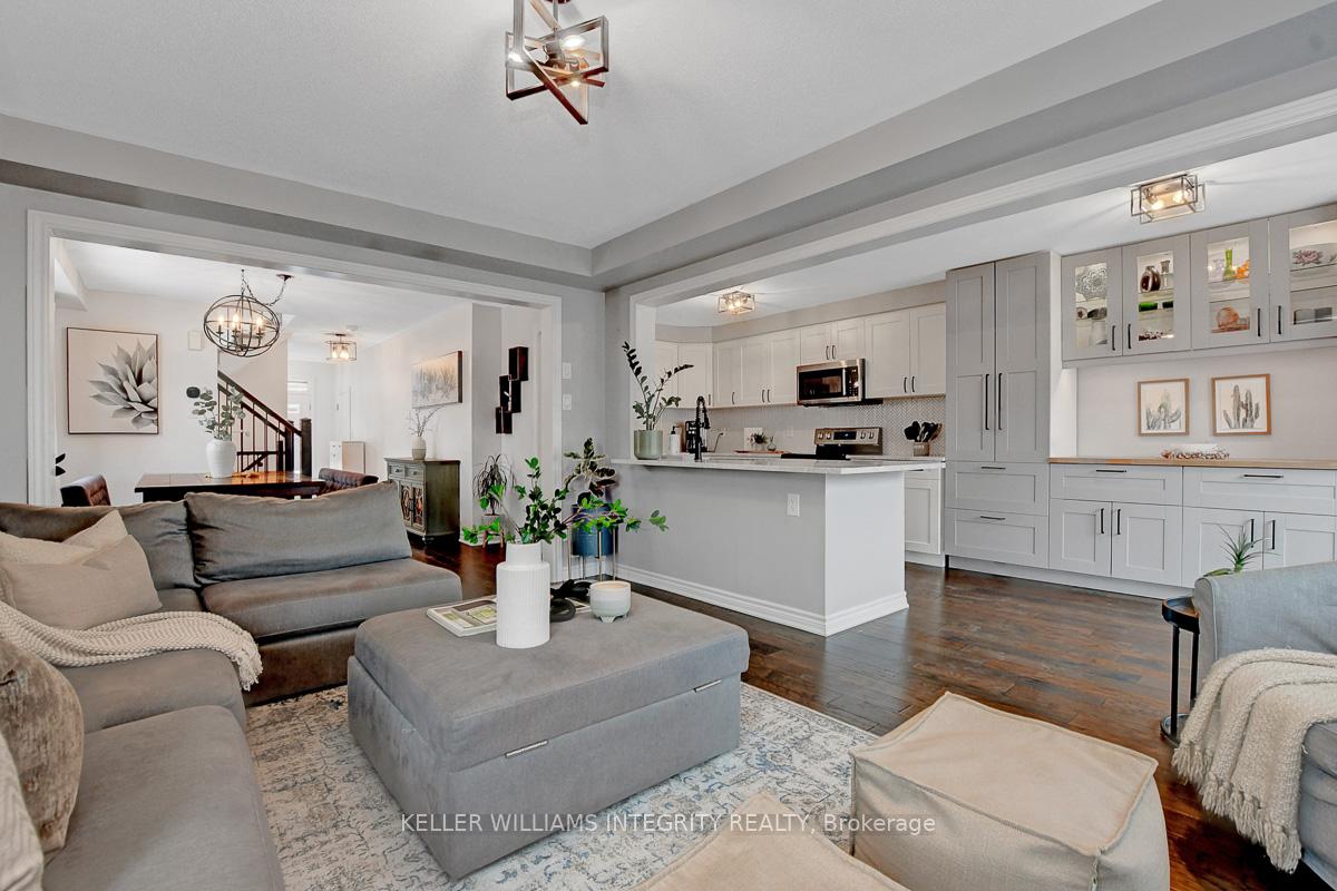 Photo 8 of 546 Roundleaf Way, Ottawa, Kanata - Emerald Meadows/Trailwest — HOMEH