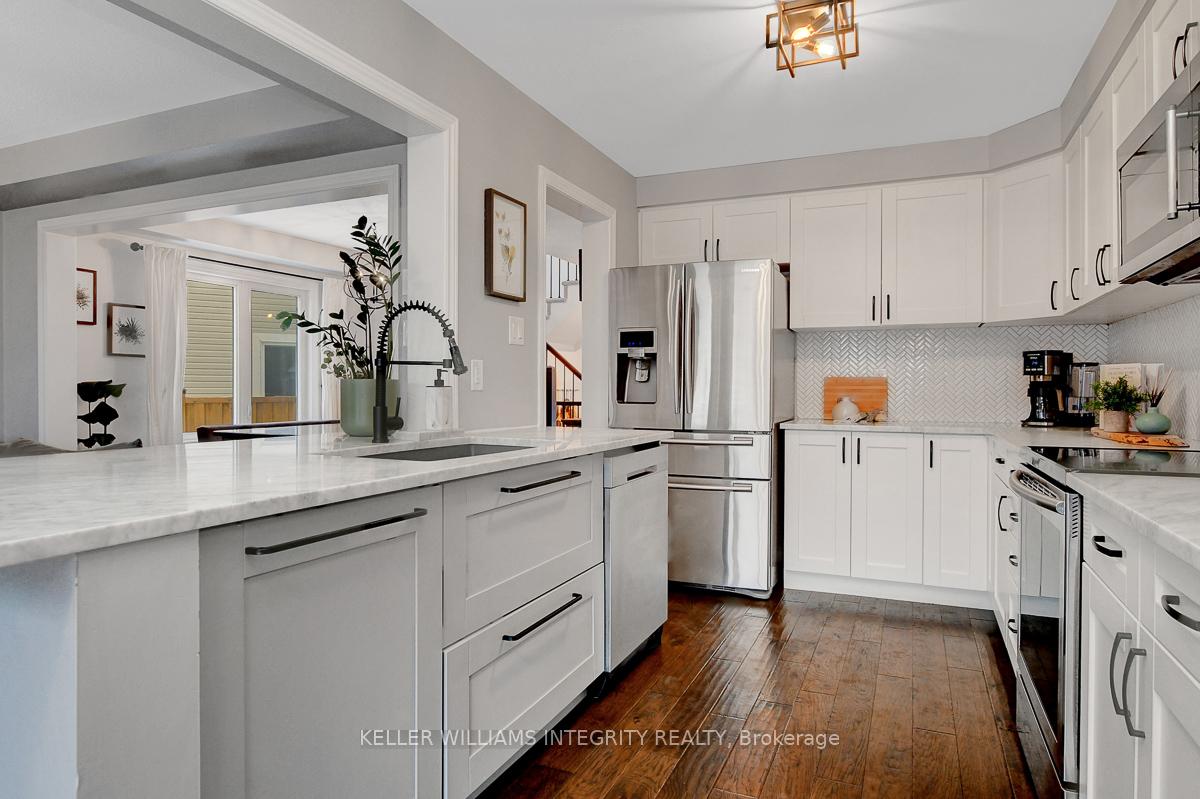 Photo 12 of 546 Roundleaf Way, Ottawa, Kanata - Emerald Meadows/Trailwest — HOMEH