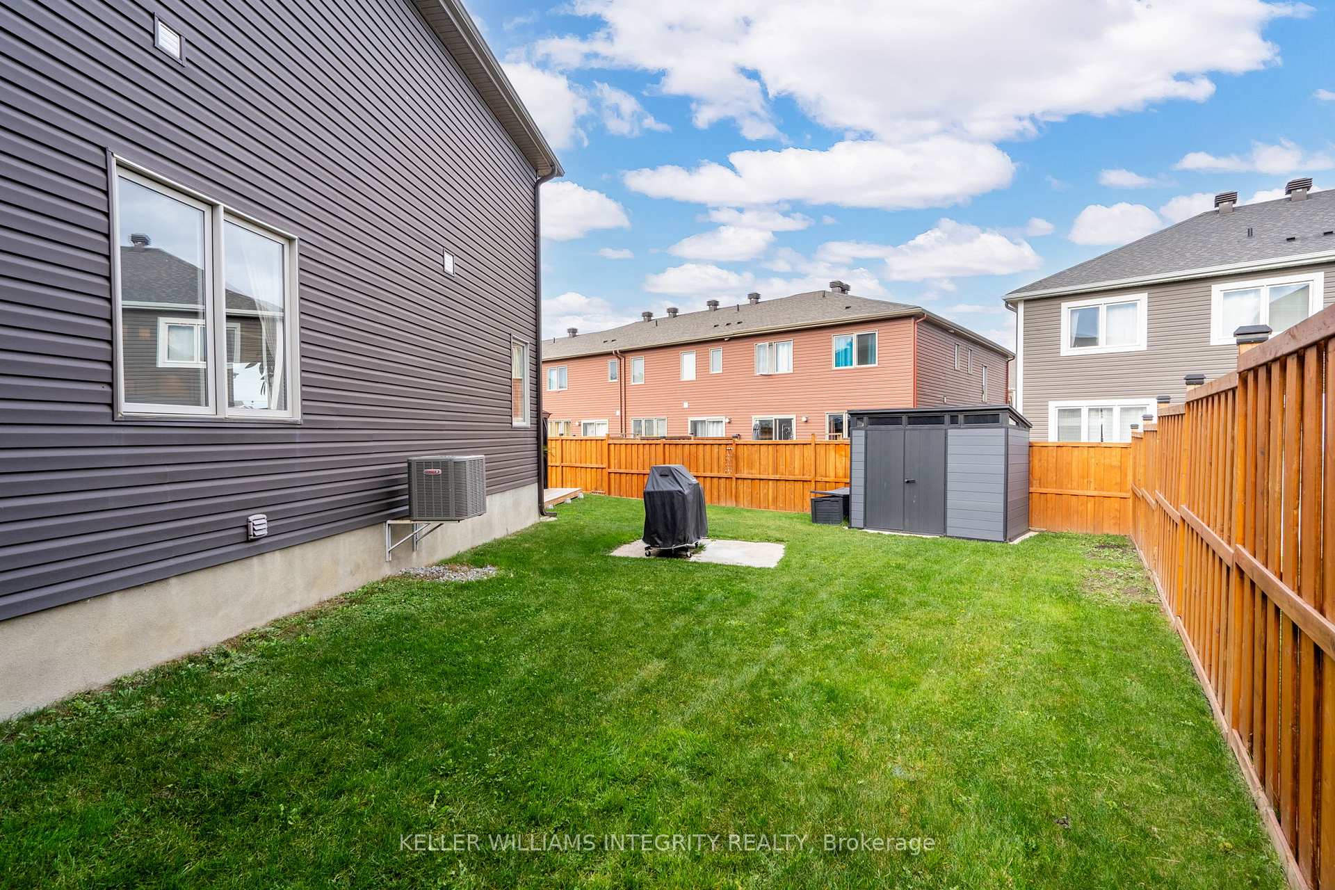 Photo 40 of 546 Roundleaf Way, Ottawa, Kanata - Emerald Meadows/Trailwest — HOMEH