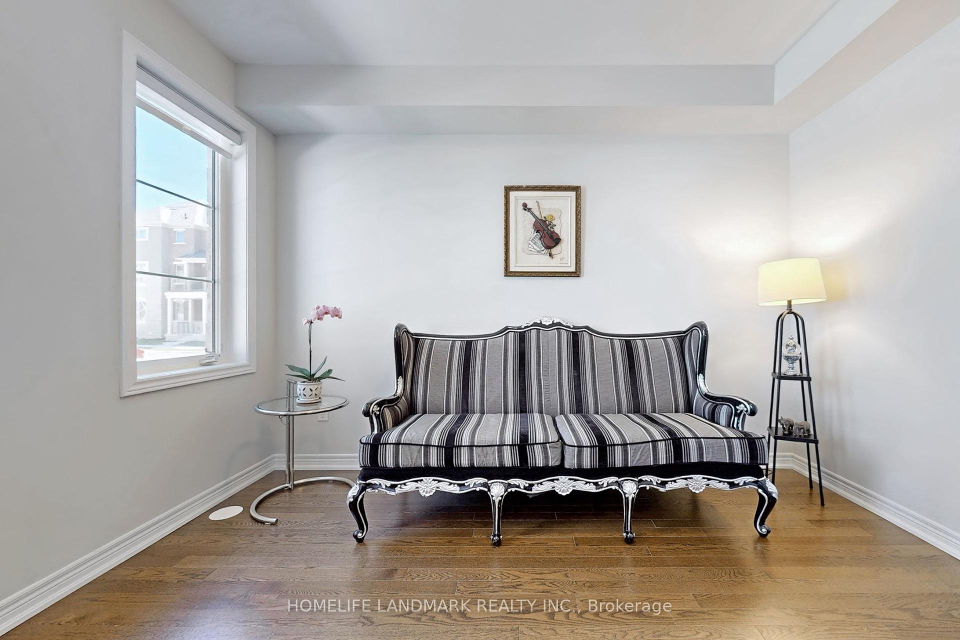 Photo 7 of 3 Betty Ellen Lane, Markham, Cornell — HOMEH