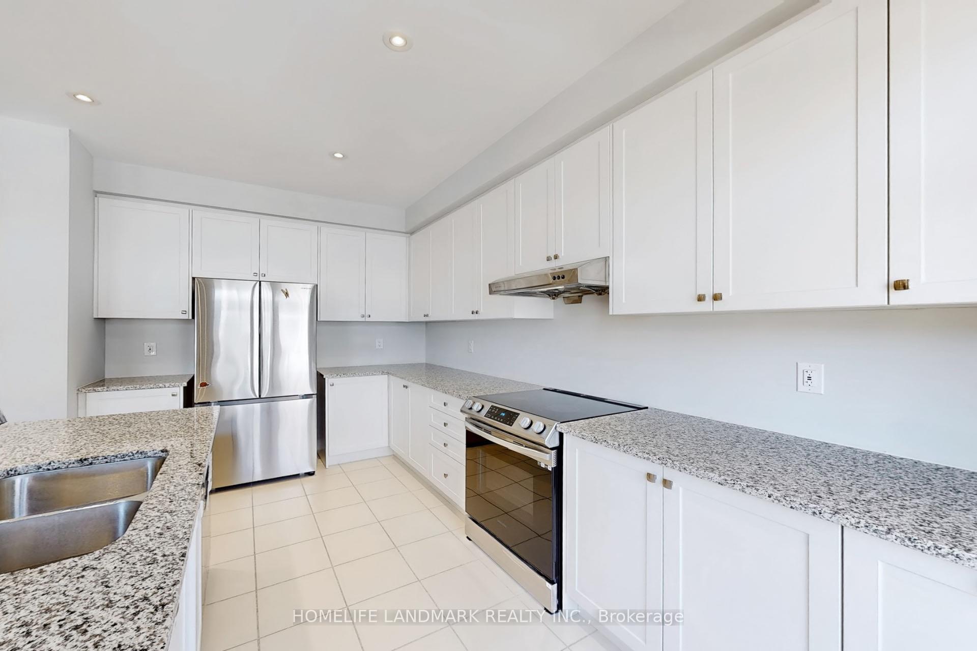 Photo 19 of 3 Betty Ellen Lane, Markham, Cornell — HOMEH