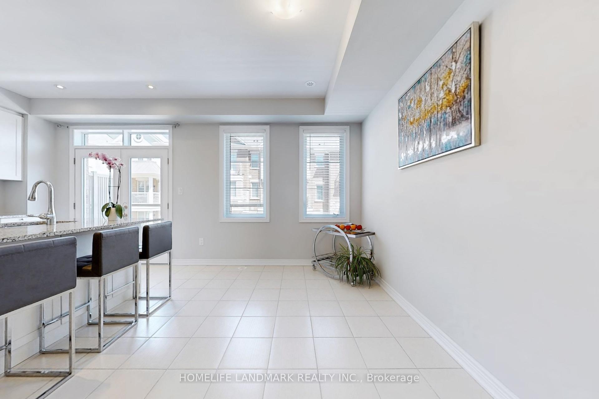 Photo 21 of 3 Betty Ellen Lane, Markham, Cornell — HOMEH