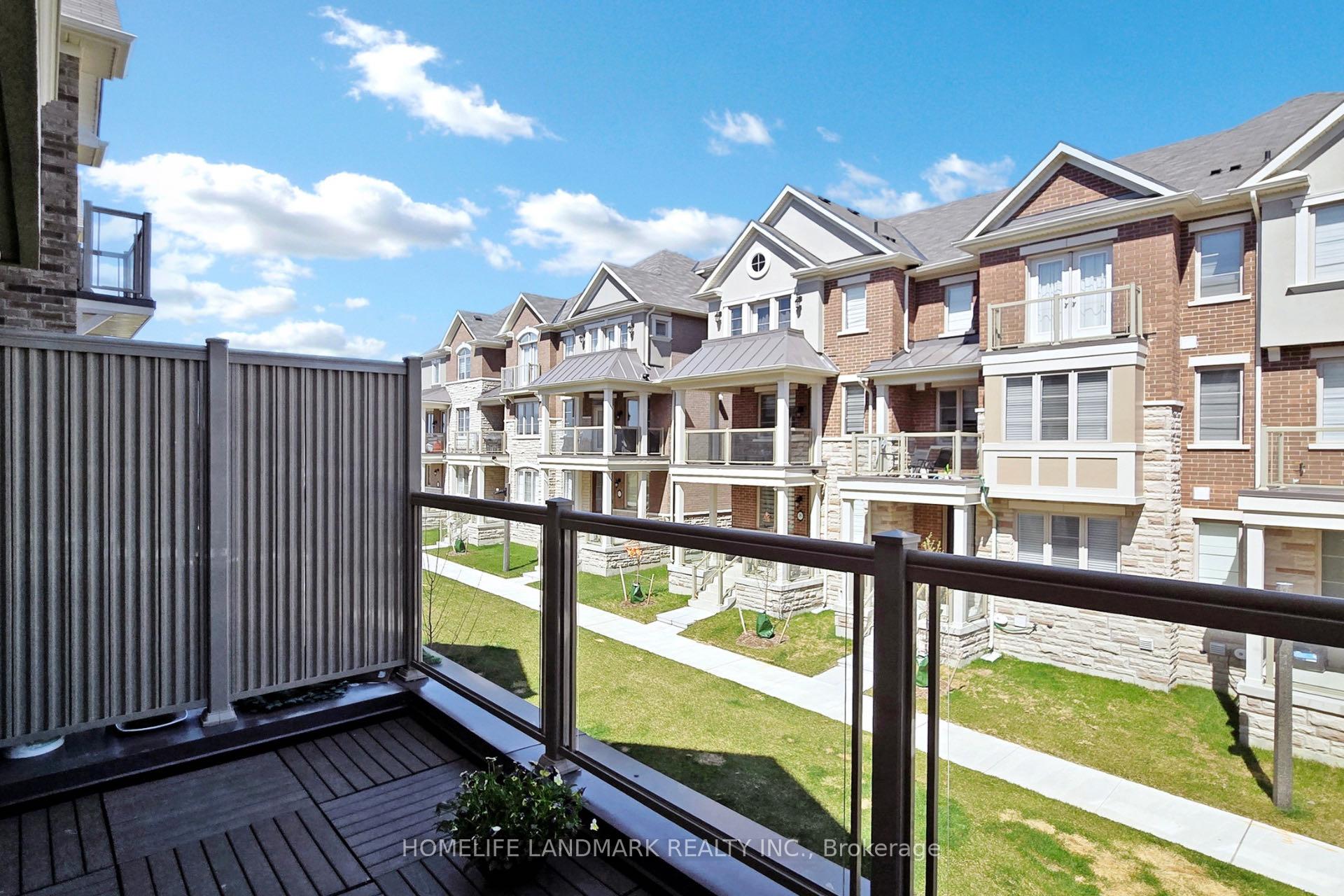 Photo 38 of 3 Betty Ellen Lane, Markham, Cornell — HOMEH