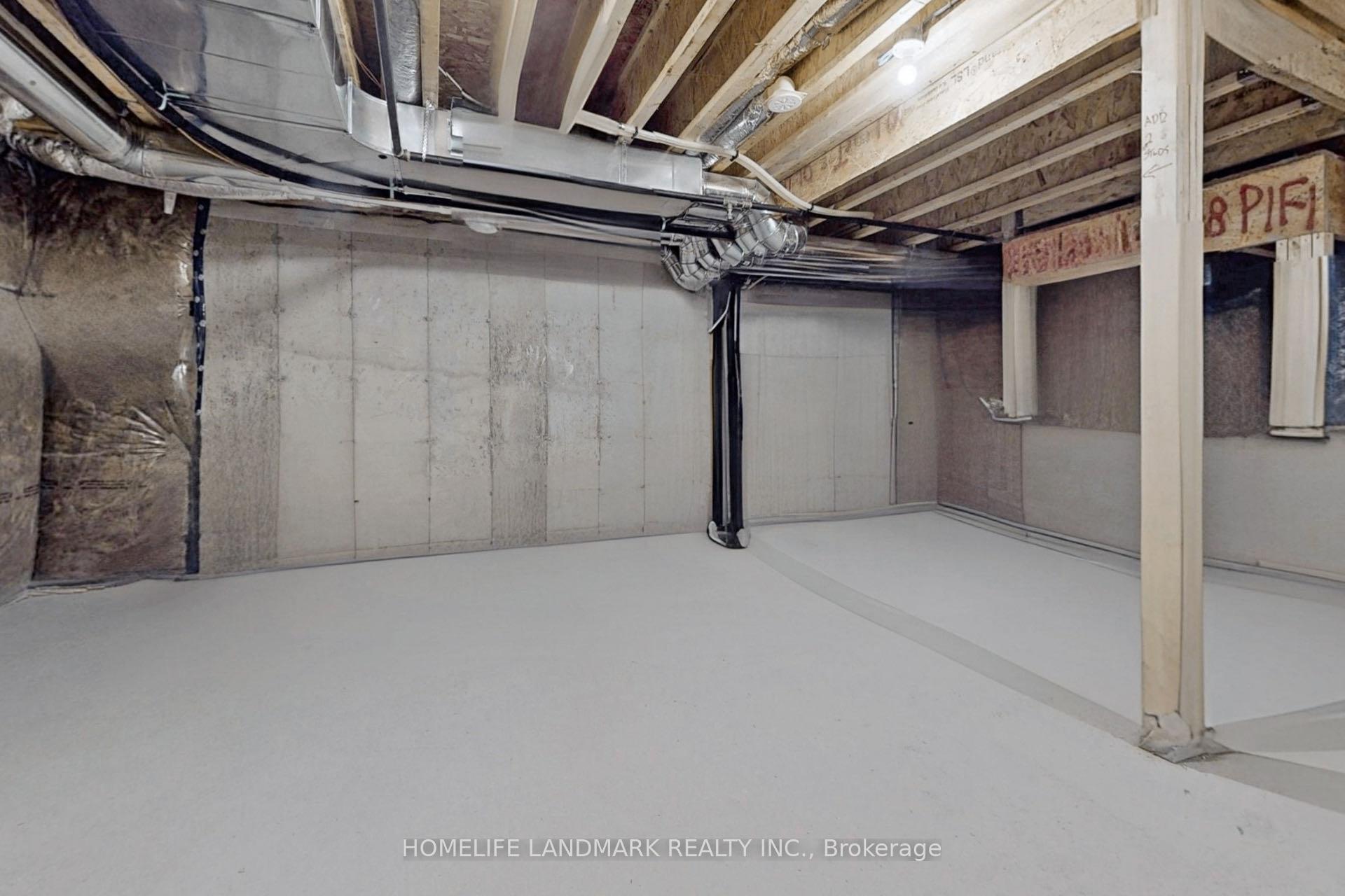 Photo 47 of 3 Betty Ellen Lane, Markham, Cornell — HOMEH