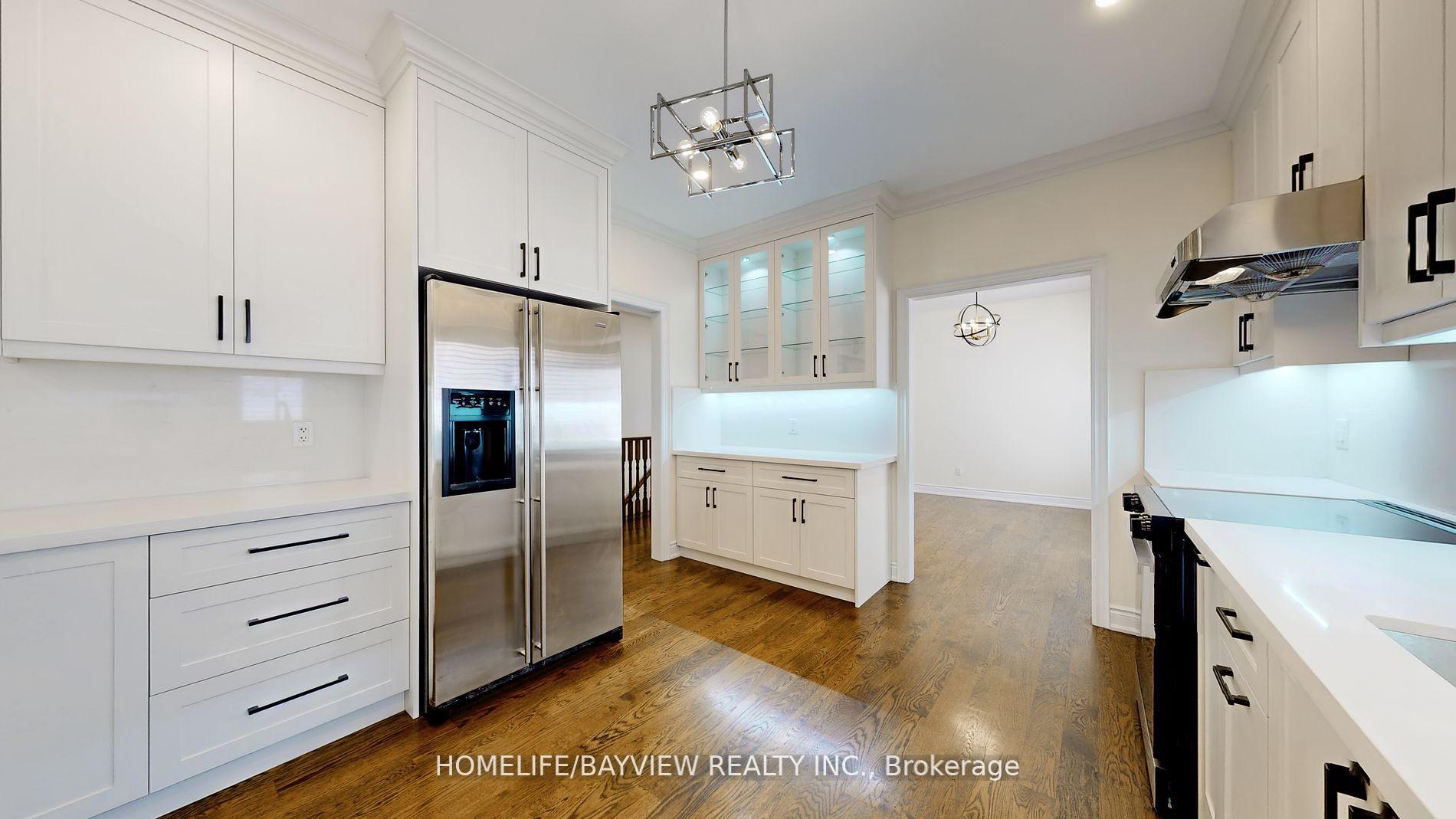 Photo 6 of 19 Warden Woods Court, Markham, Unionville — HOMEH