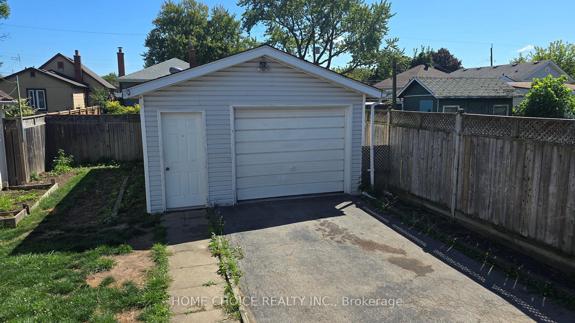 Photo 16 of 558 Quebec Street, Hamilton, Parkview — HOMEH