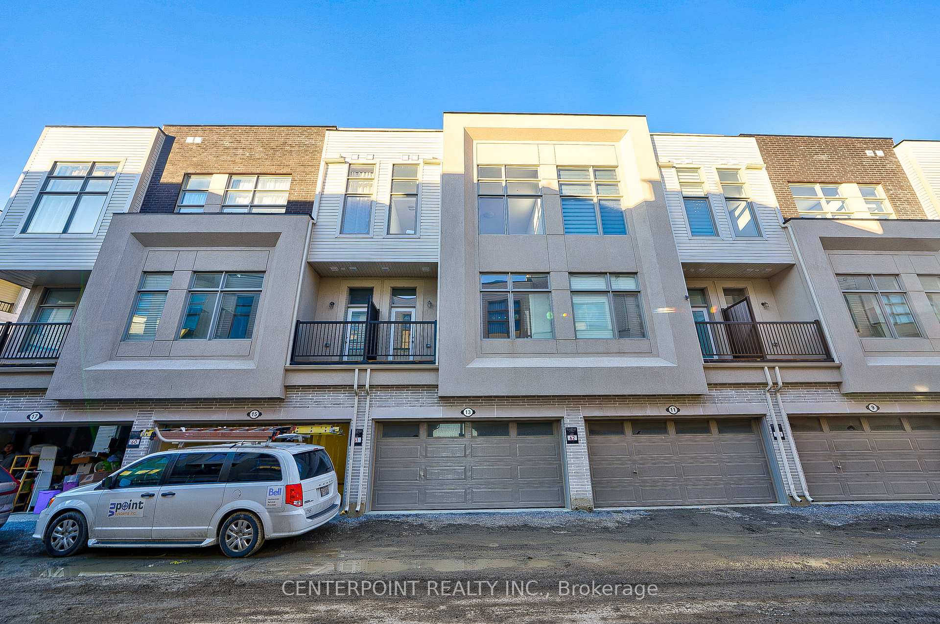 Photo 3 of 13 Albert Firman Lane, Markham, Cachet — HOMEH