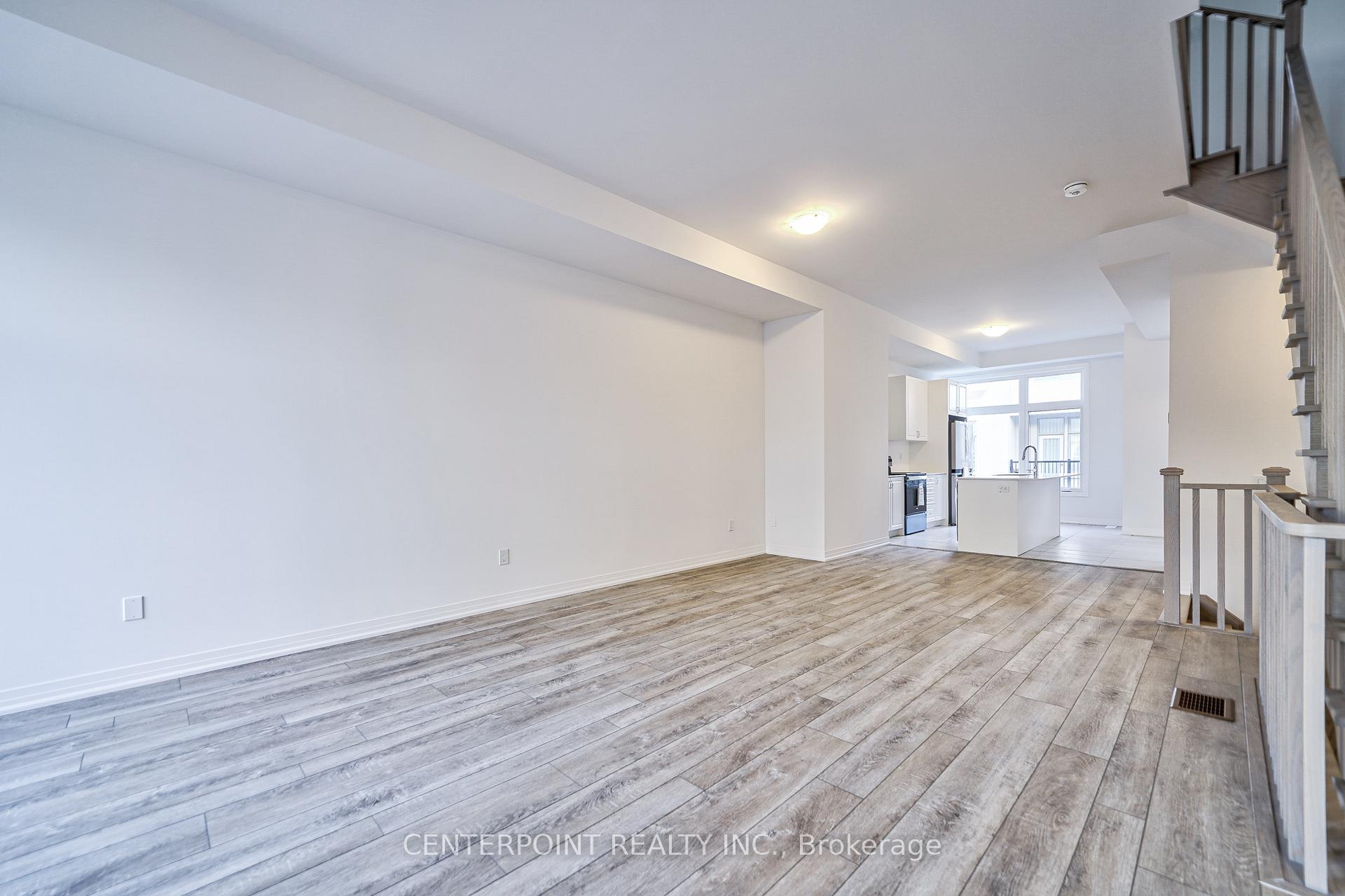 Photo 12 of 13 Albert Firman Lane, Markham, Cachet — HOMEH