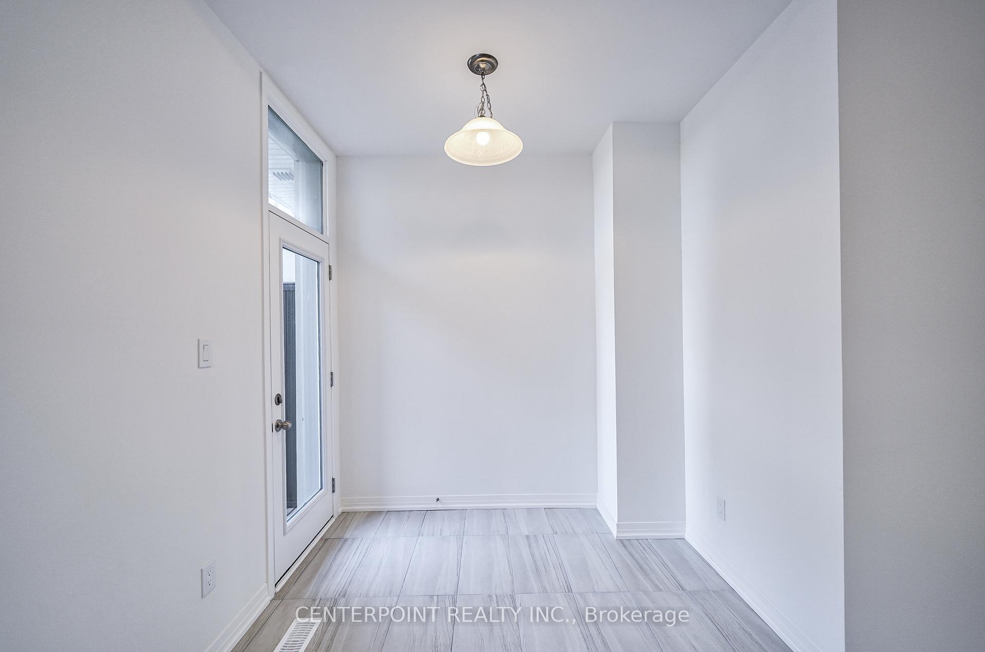 Photo 19 of 13 Albert Firman Lane, Markham, Cachet — HOMEH