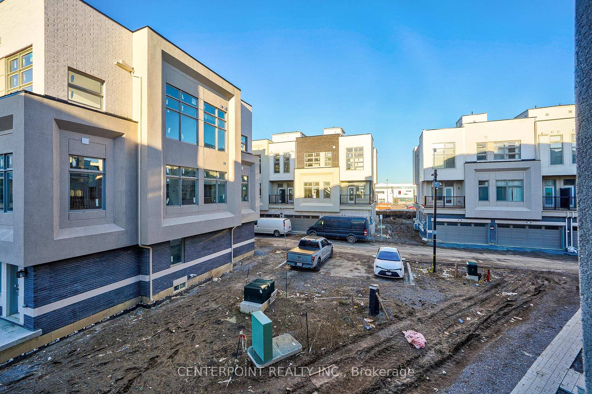 Photo 24 of 13 Albert Firman Lane, Markham, Cachet — HOMEH