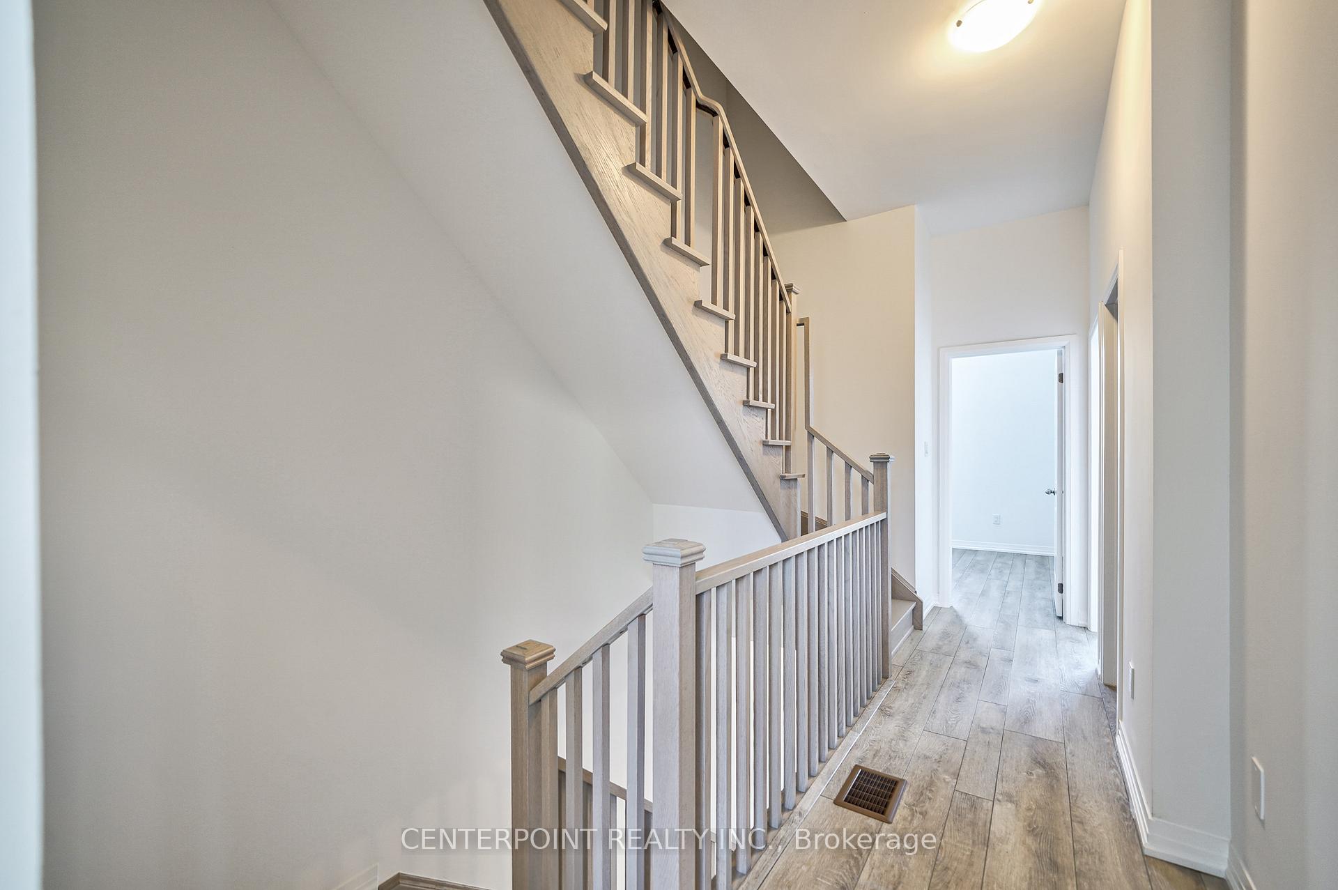 Photo 25 of 13 Albert Firman Lane, Markham, Cachet — HOMEH