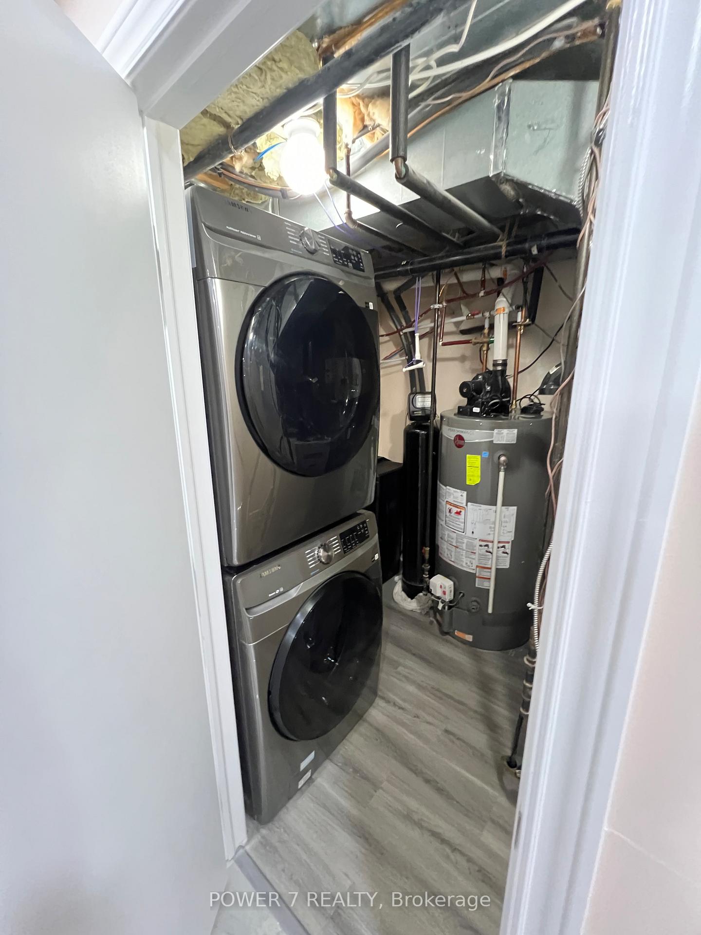 Photo 8 of Unit Bsmt, 287 Castlemore Avenue, Markham, Berczy — HOMEH
