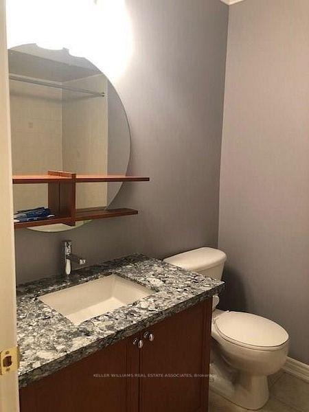 Photo 6 of 49 Westhampton Way, Hamilton, Stoney Creek — HOMEH
