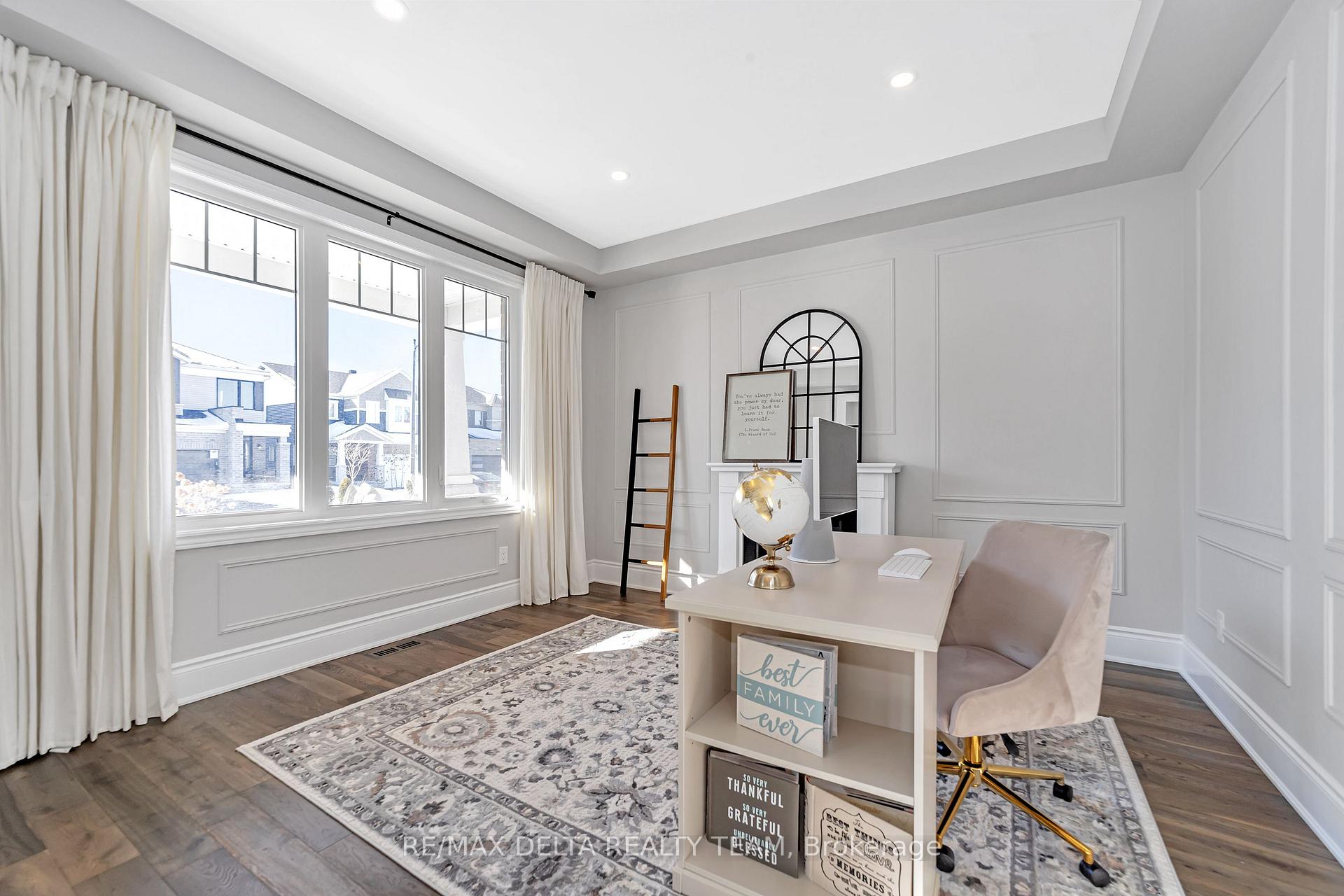 Photo 4 of 742 Brittanic Road, Ottawa, Kanata - Emerald Meadows/Trailwest — HOMEH