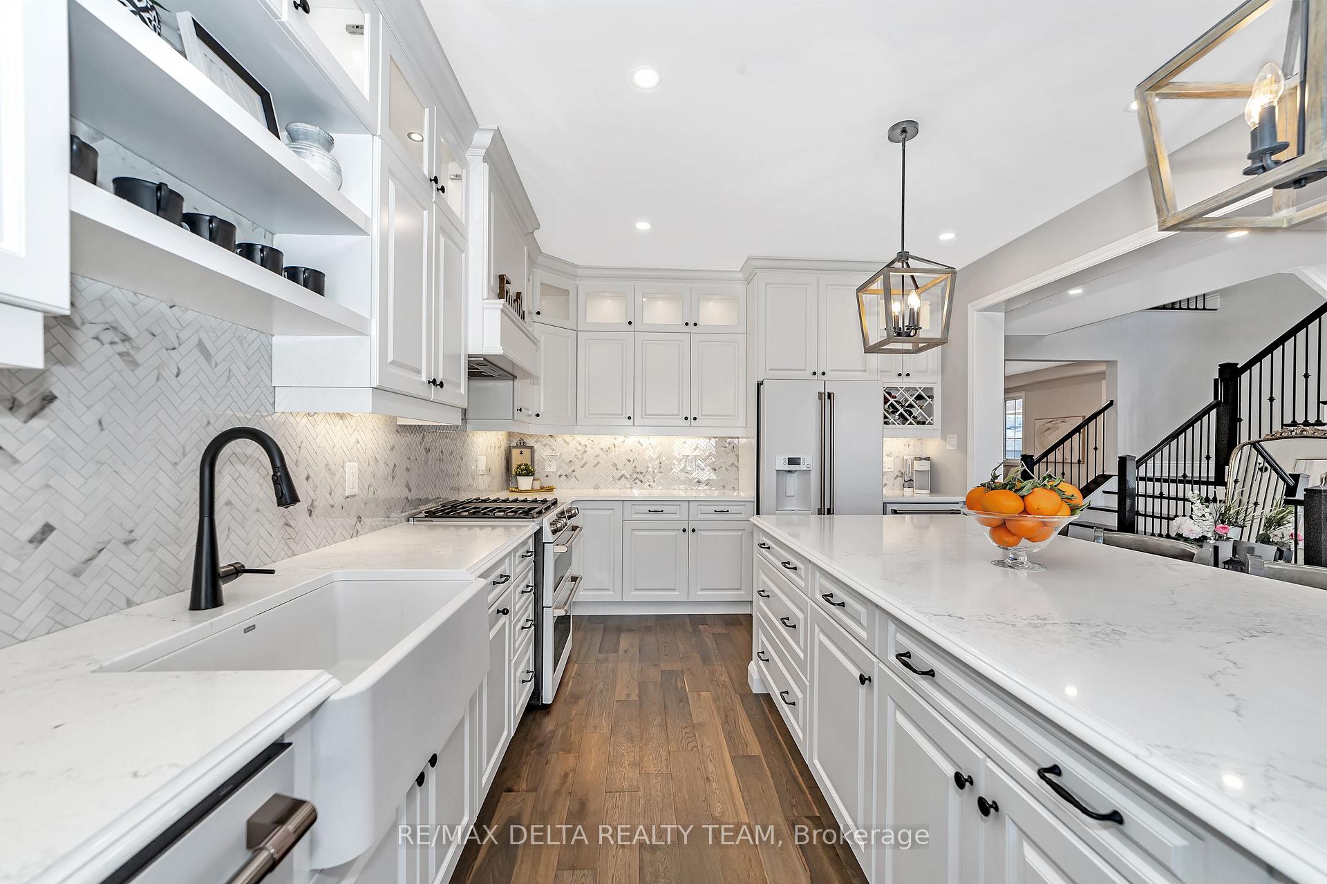 Photo 10 of 742 Brittanic Road, Ottawa, Kanata - Emerald Meadows/Trailwest — HOMEH
