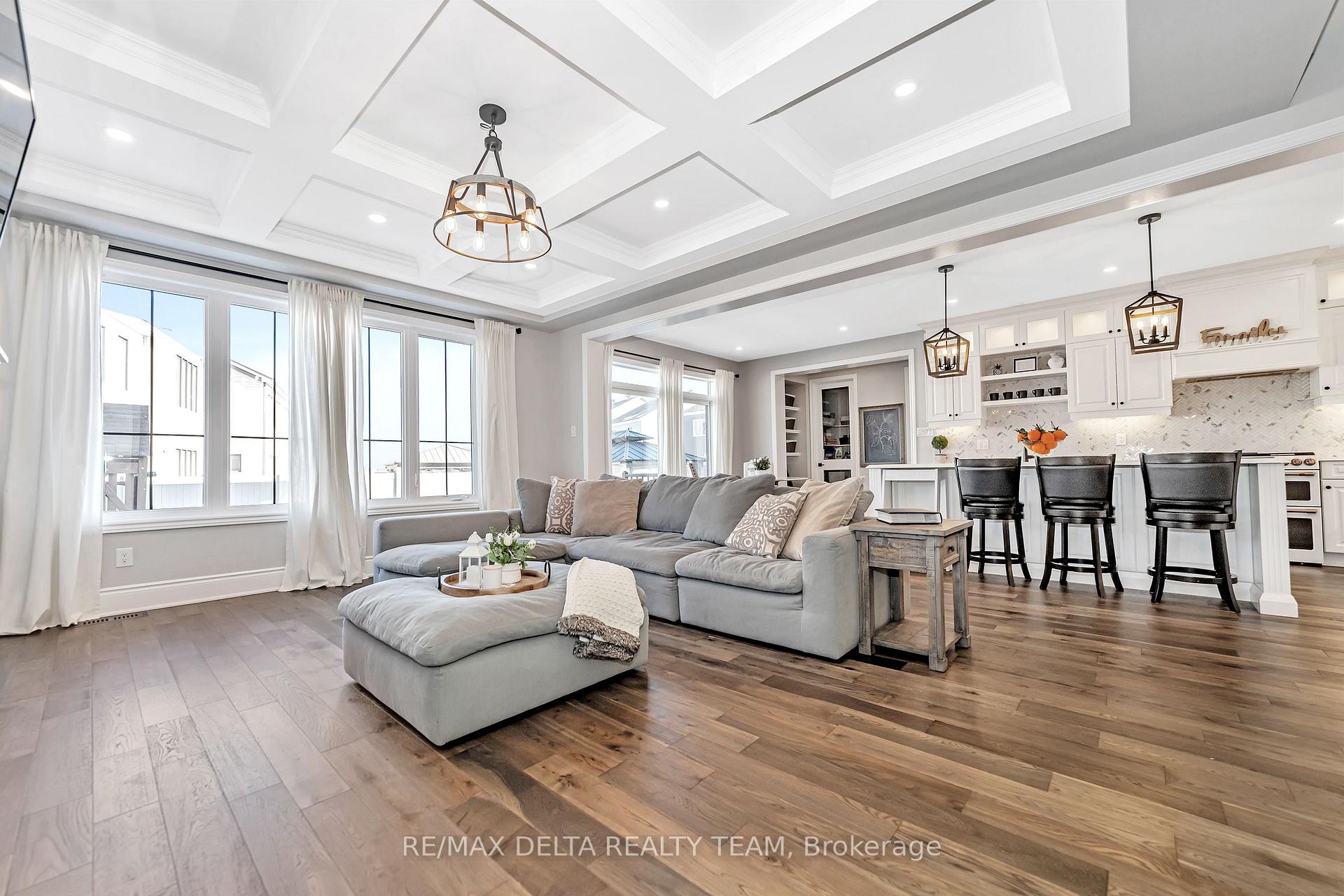Photo 13 of 742 Brittanic Road, Ottawa, Kanata - Emerald Meadows/Trailwest — HOMEH