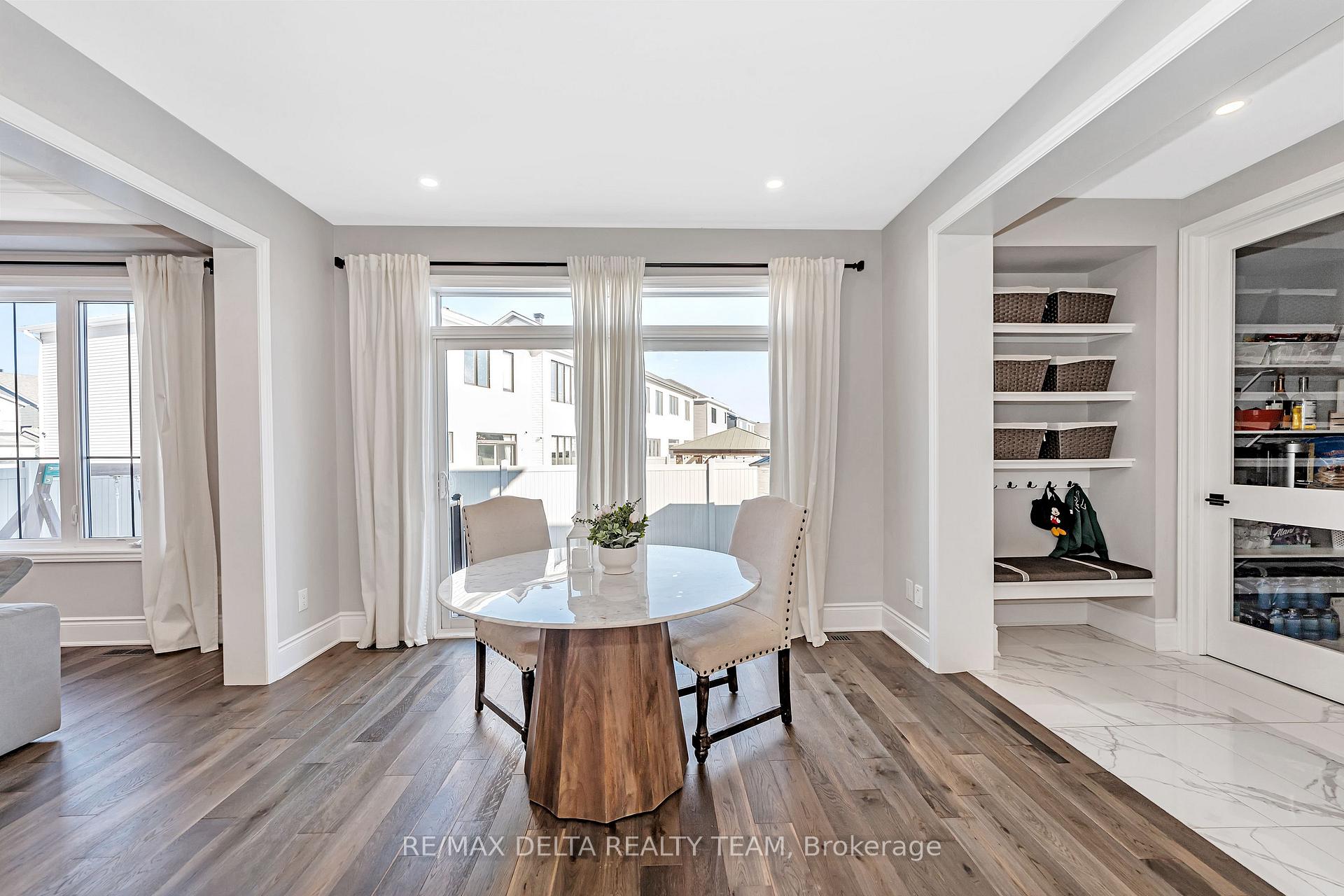 Photo 16 of 742 Brittanic Road, Ottawa, Kanata - Emerald Meadows/Trailwest — HOMEH