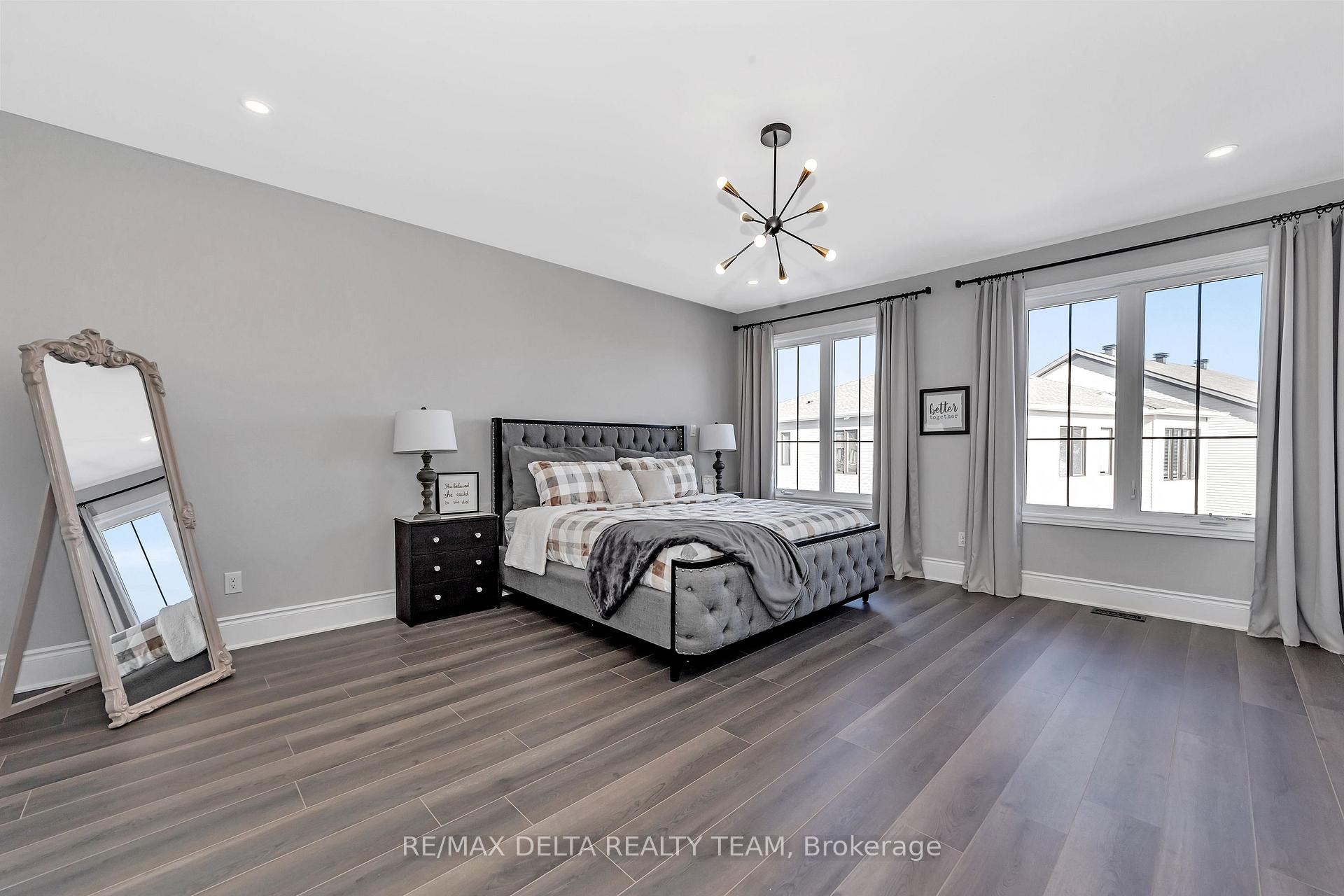 Photo 20 of 742 Brittanic Road, Ottawa, Kanata - Emerald Meadows/Trailwest — HOMEH