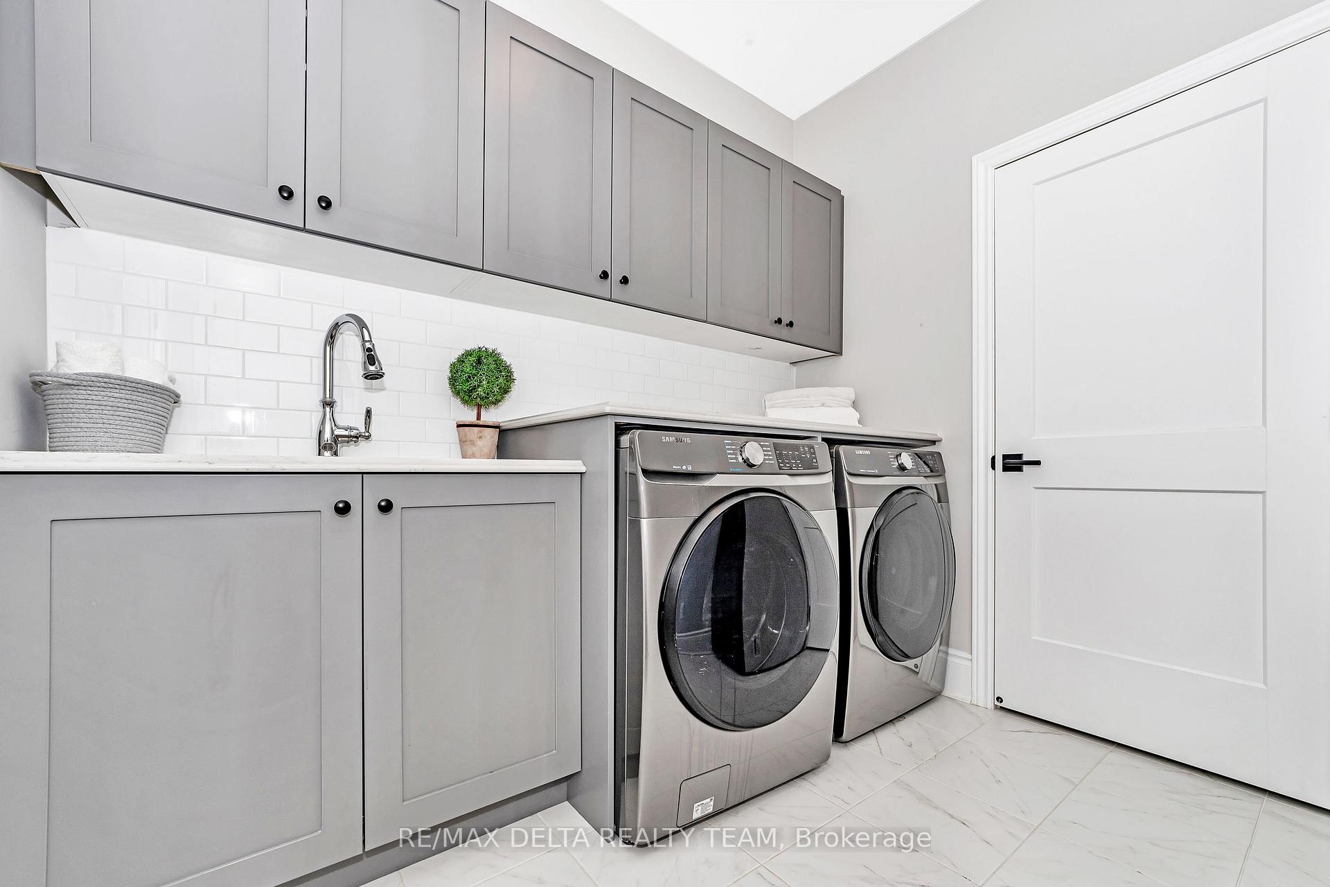 Photo 24 of 742 Brittanic Road, Ottawa, Kanata - Emerald Meadows/Trailwest — HOMEH