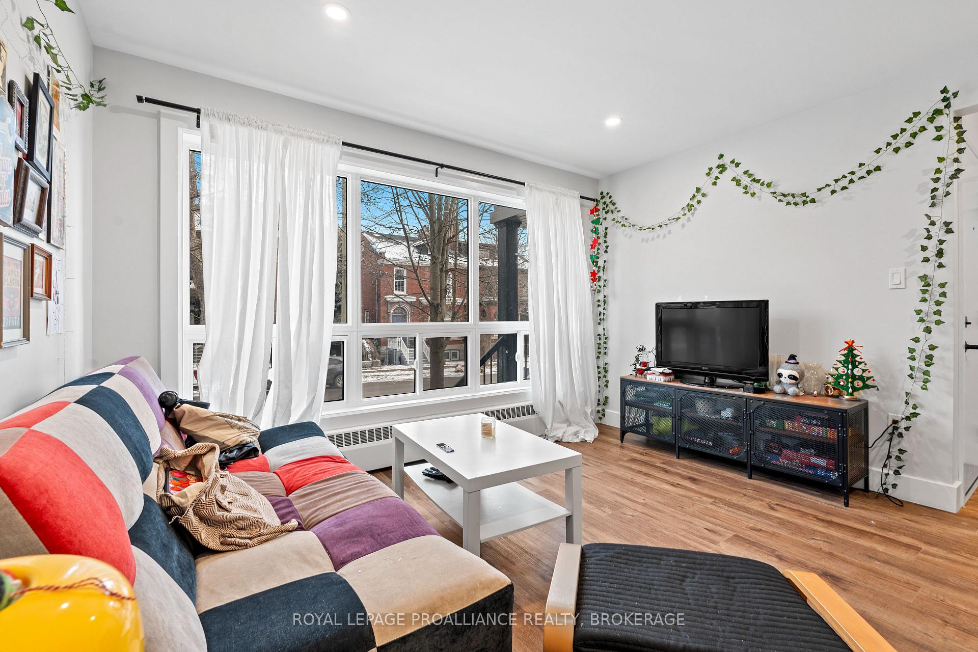 Photo 16 of 174 King Street E, Kingston, Central City East — HOMEH