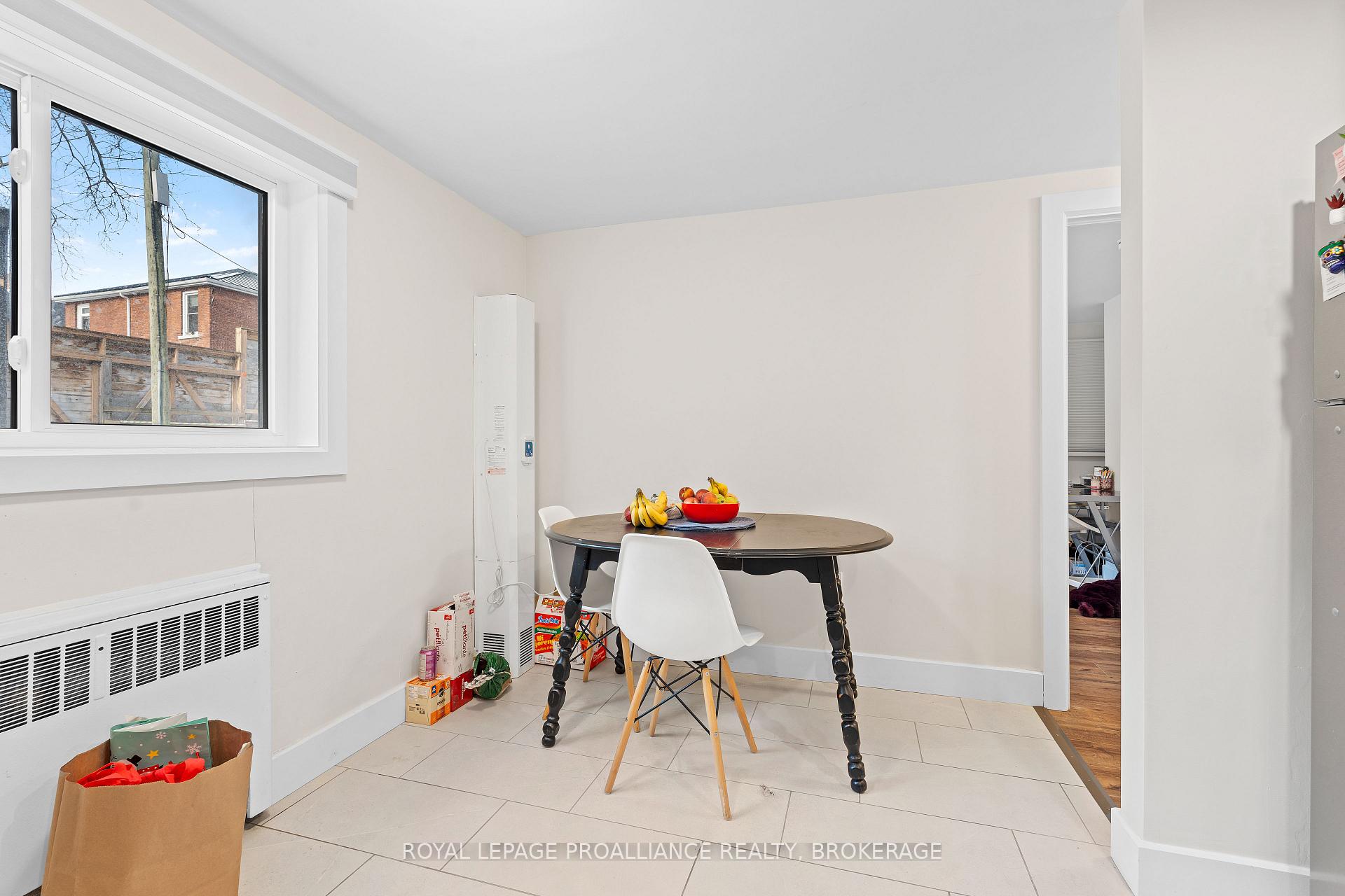 Photo 32 of 174 King Street E, Kingston, Central City East — HOMEH