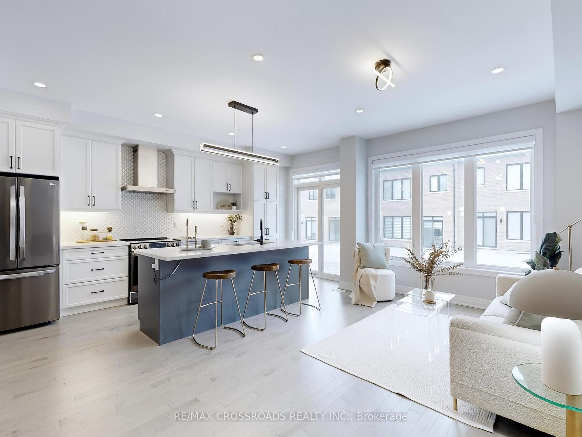 Photo 4 of 60 Harvey Bunker Crescent, Markham, Angus Glen — HOMEH