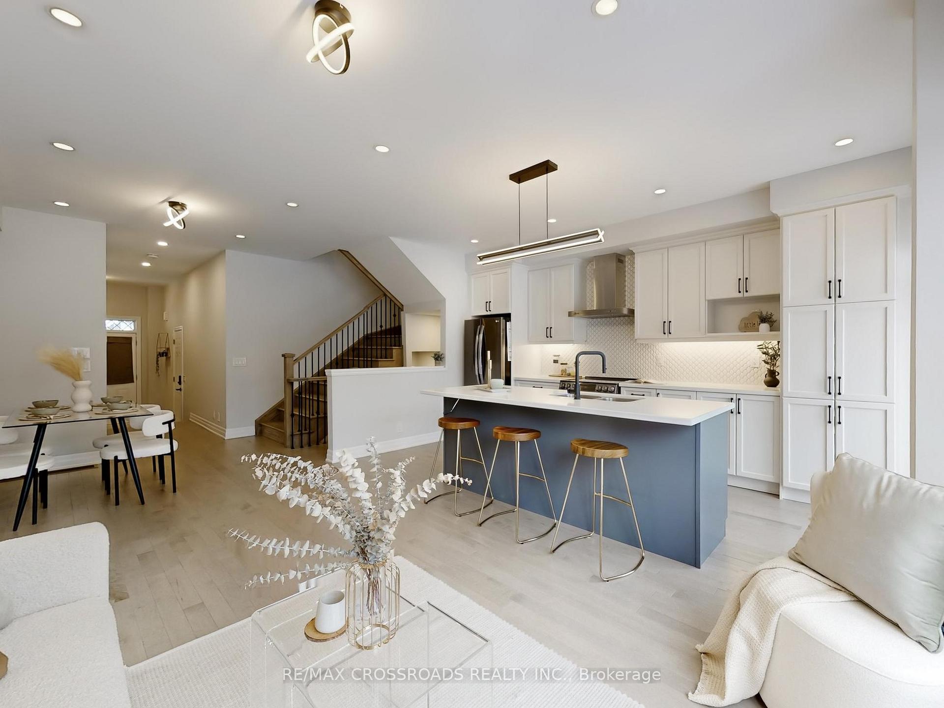Photo 6 of 60 Harvey Bunker Crescent, Markham, Angus Glen — HOMEH