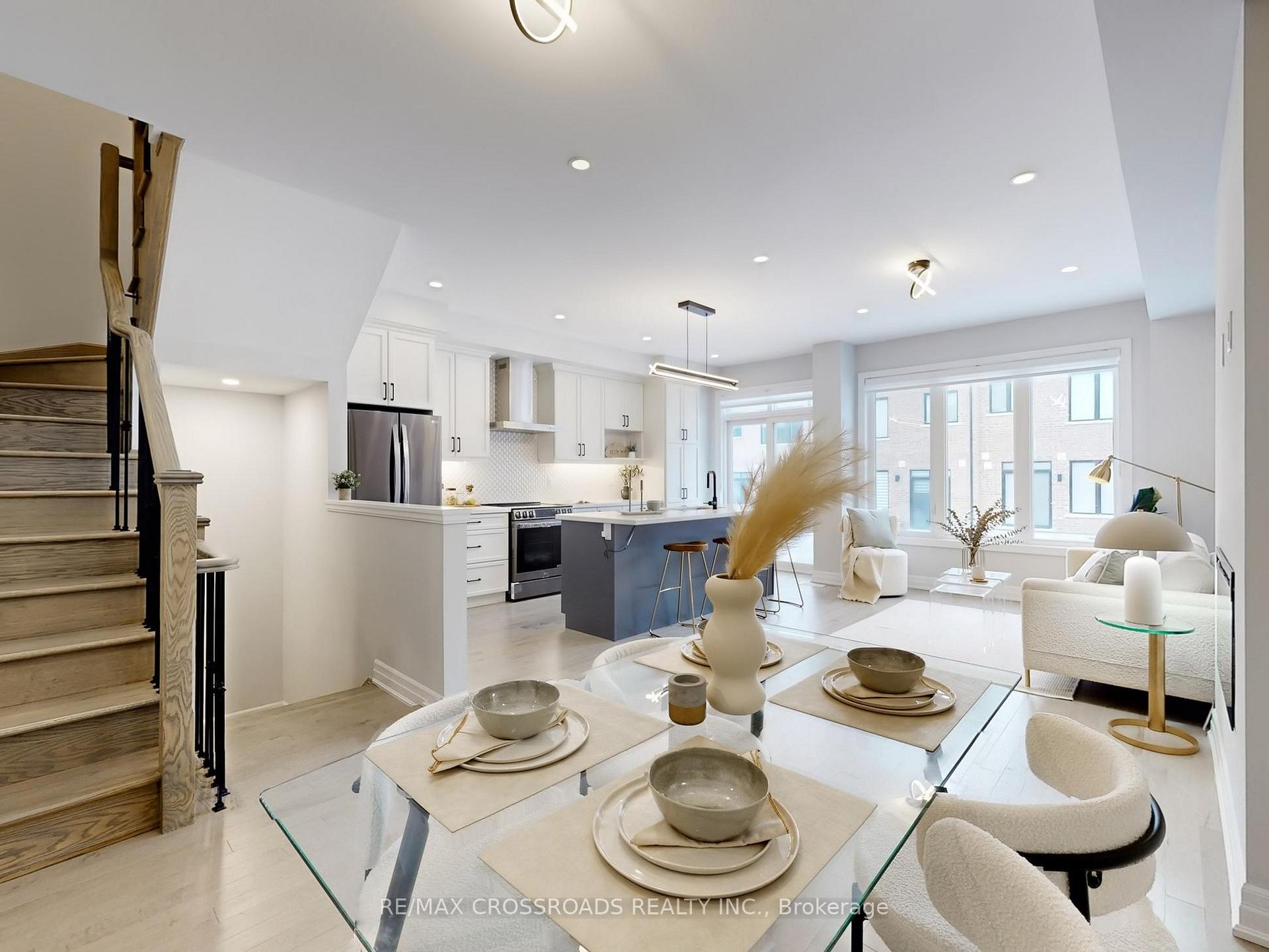 Photo 7 of 60 Harvey Bunker Crescent, Markham, Angus Glen — HOMEH