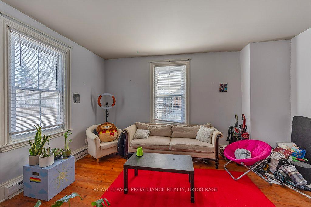 Photo 11 of 28 Pembroke Street, Kingston, Central City East — HOMEH