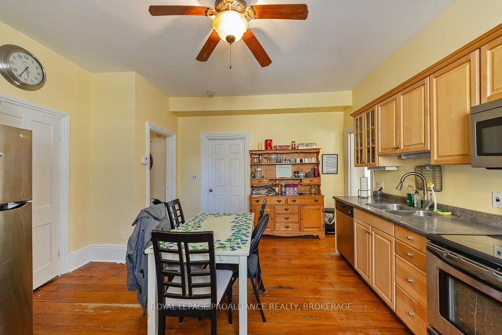 Photo 19 of 28 Pembroke Street, Kingston, Central City East — HOMEH