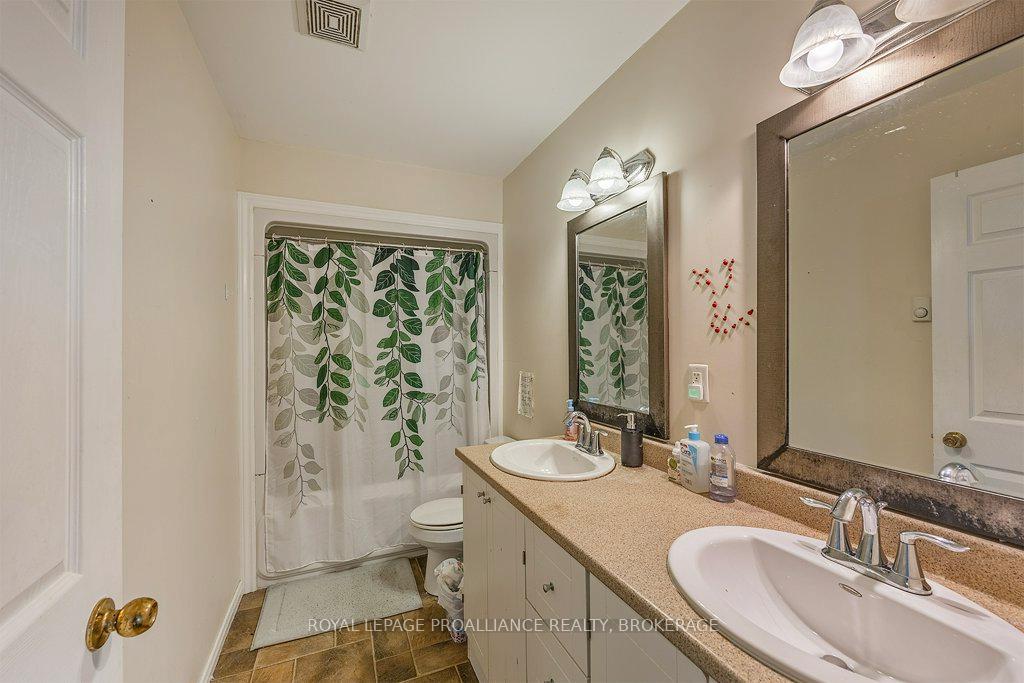 Photo 36 of 28 Pembroke Street, Kingston, Central City East — HOMEH