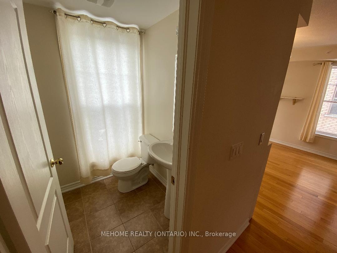 Photo 13 of Unit Upper, 22 Cathedral High Street, Markham, Cathedraltown — HOMEH