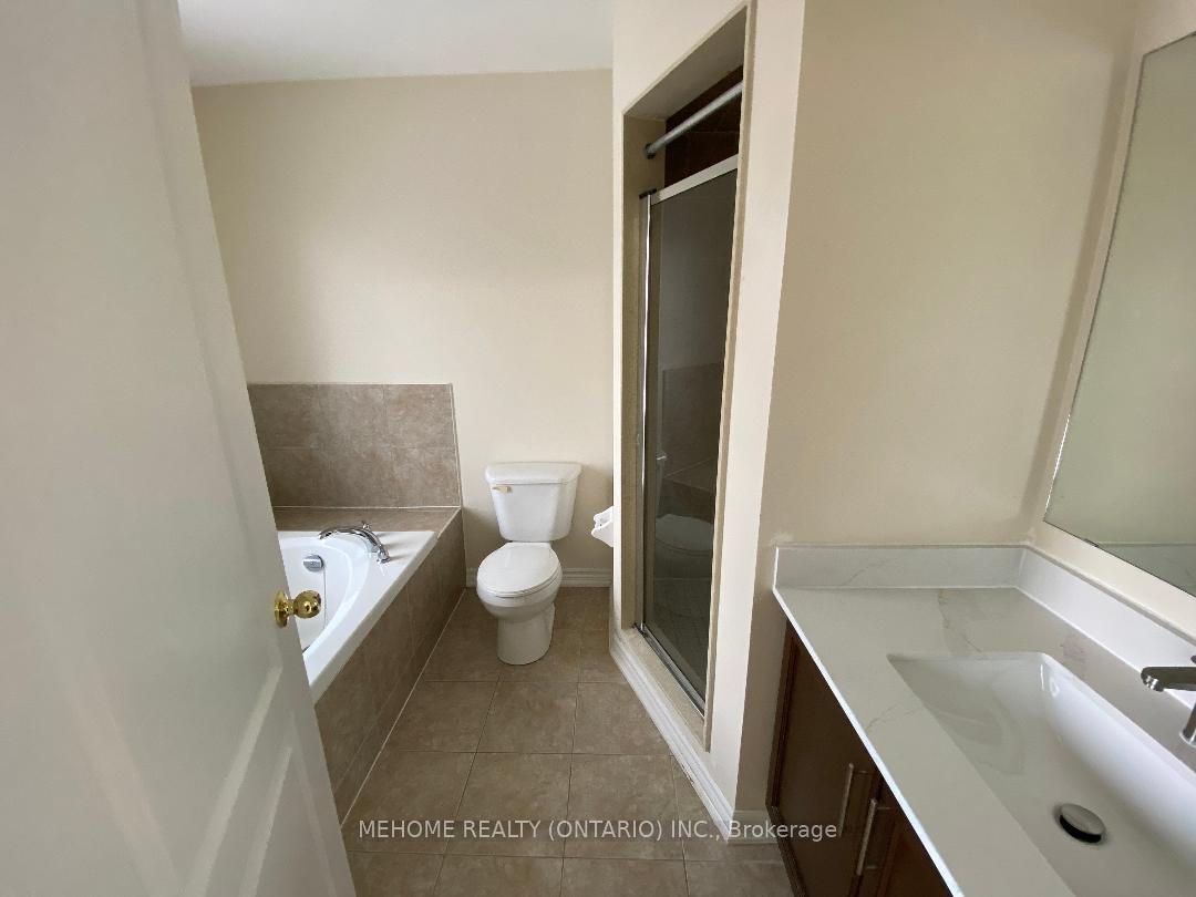 Photo 23 of Unit Upper, 22 Cathedral High Street, Markham, Cathedraltown — HOMEH