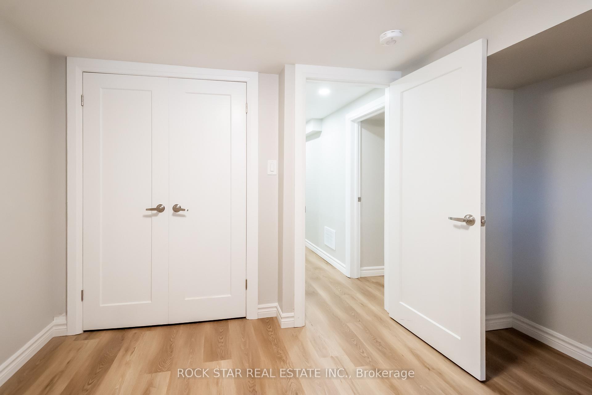 Photo 9 of 200 West 18th Street, Hamilton, Buchanan — HOMEH