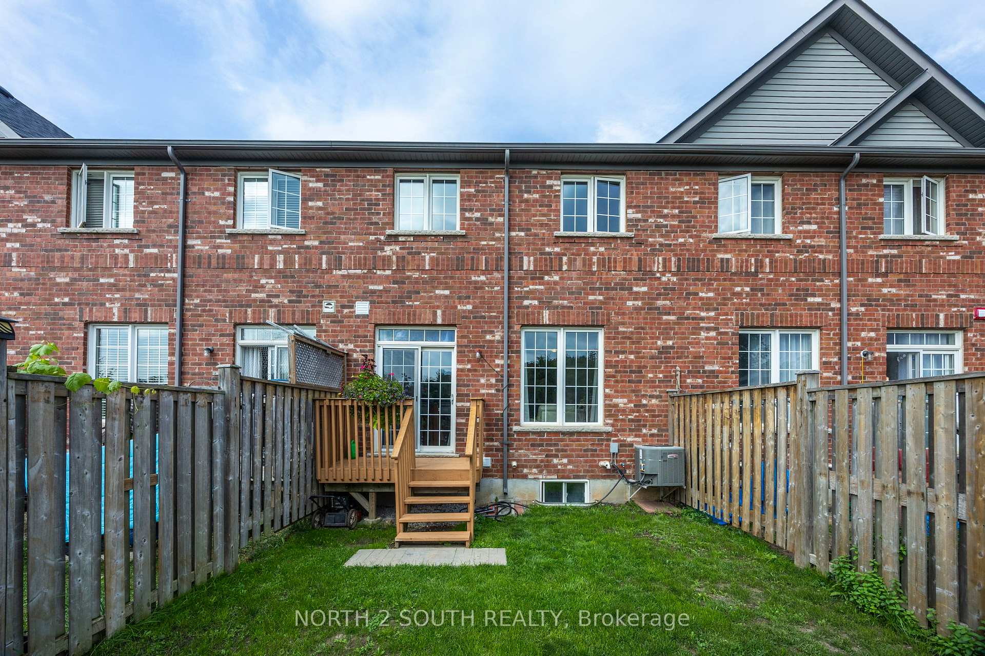 Photo 32 of Unit 39, 745 Farmstead Drive, Milton, Willmott — HOMEH