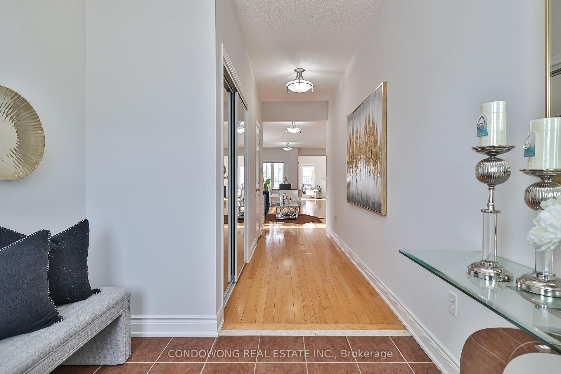 Photo 4 of 87 Avoca Drive, Markham, Village Green-South Unionville — HOMEH