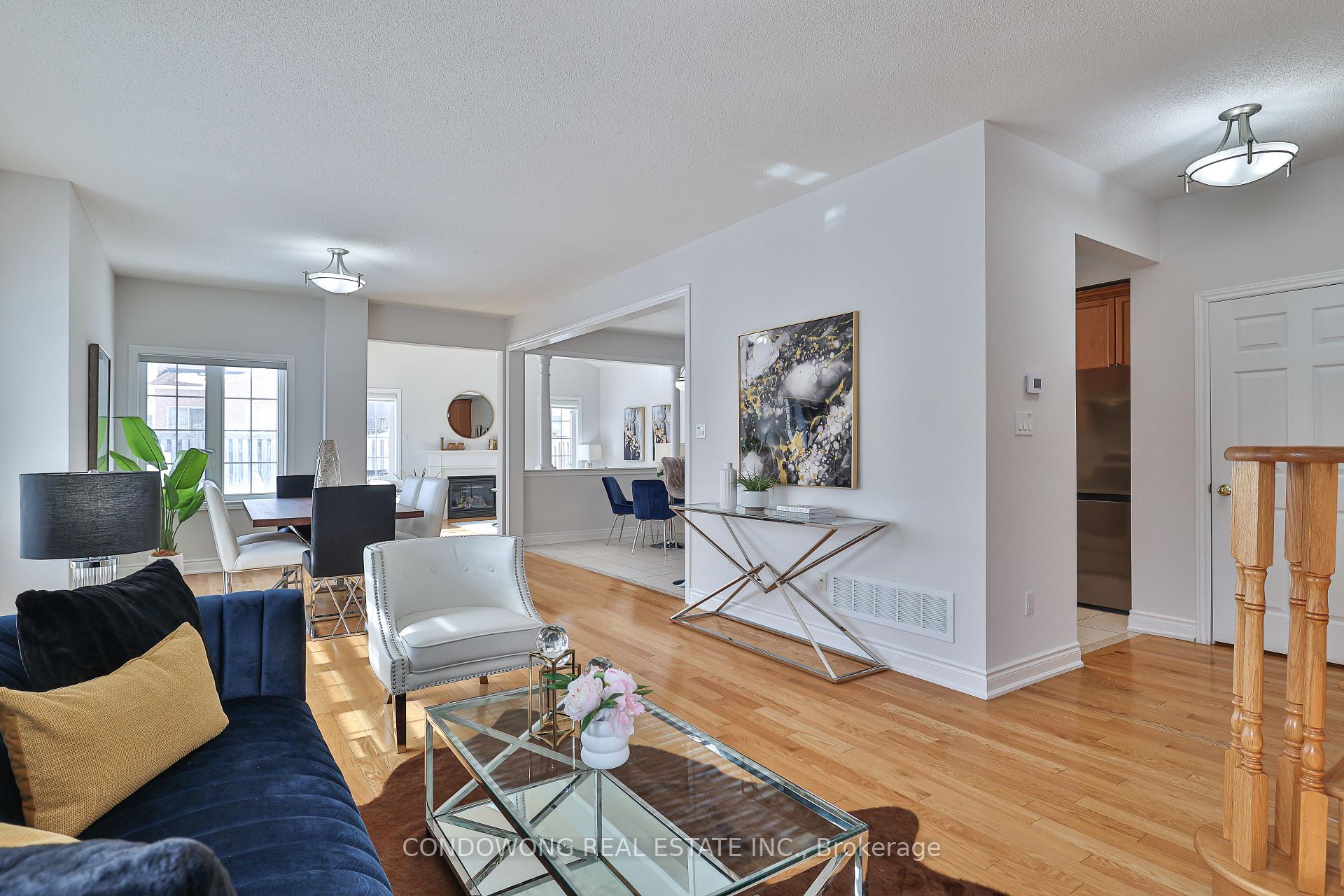 Photo 6 of 87 Avoca Drive, Markham, Village Green-South Unionville — HOMEH