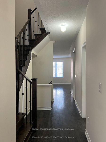 Photo 2 of 16 Nimes Avenue, Markham, Berczy — HOMEH