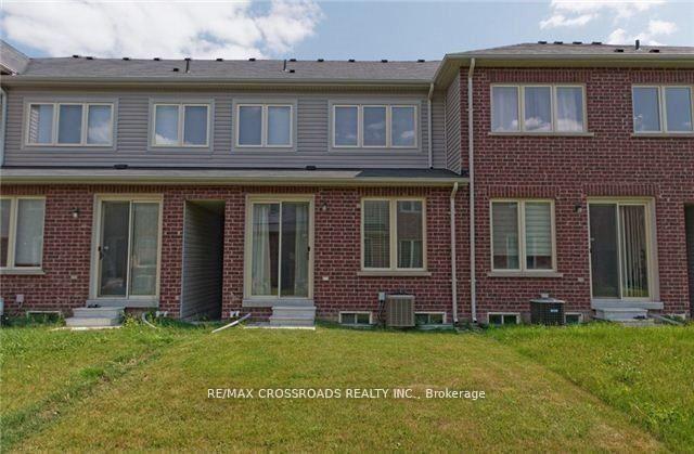 Photo 15 of 16 Nimes Avenue, Markham, Berczy — HOMEH