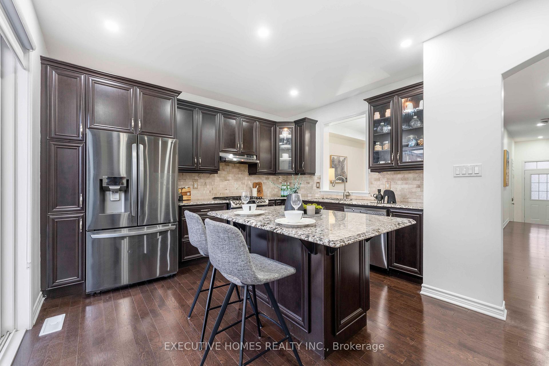 Photo 16 of 1496 Farmstead Drive, Milton, Ford — HOMEH