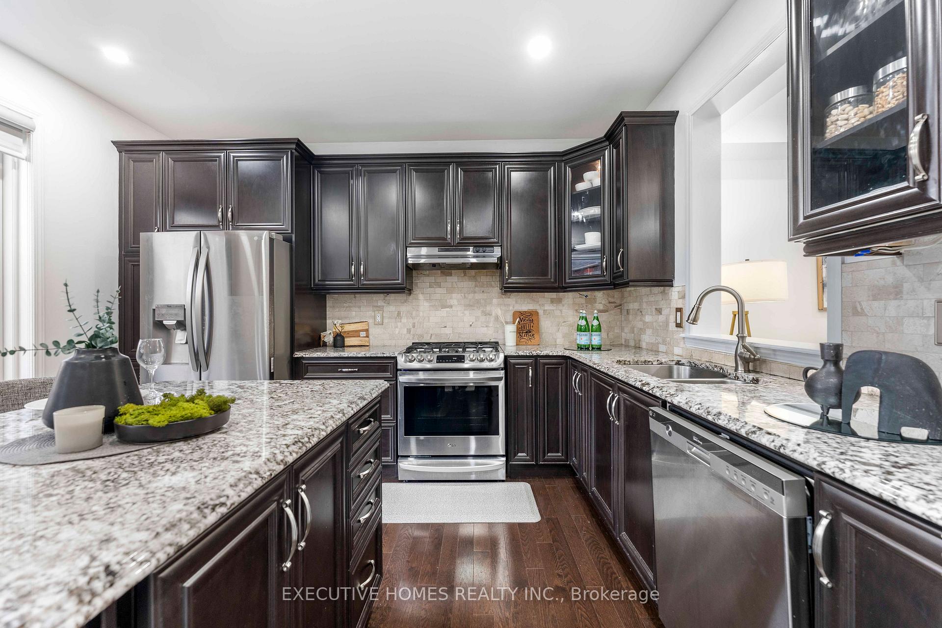 Photo 17 of 1496 Farmstead Drive, Milton, Ford — HOMEH