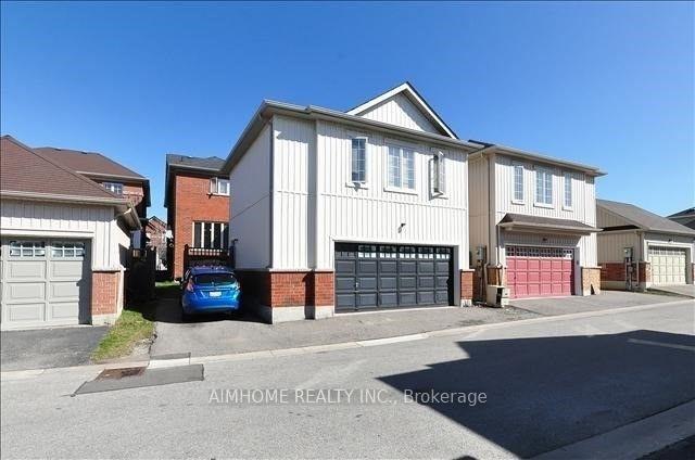 Photo 1 of Unit , Coach House, 57 Kenilworth Gate, Markham, Cornell — HOMEH