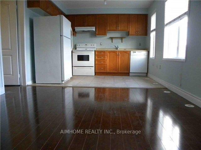 Photo 2 of Unit , Coach House, 57 Kenilworth Gate, Markham, Cornell — HOMEH
